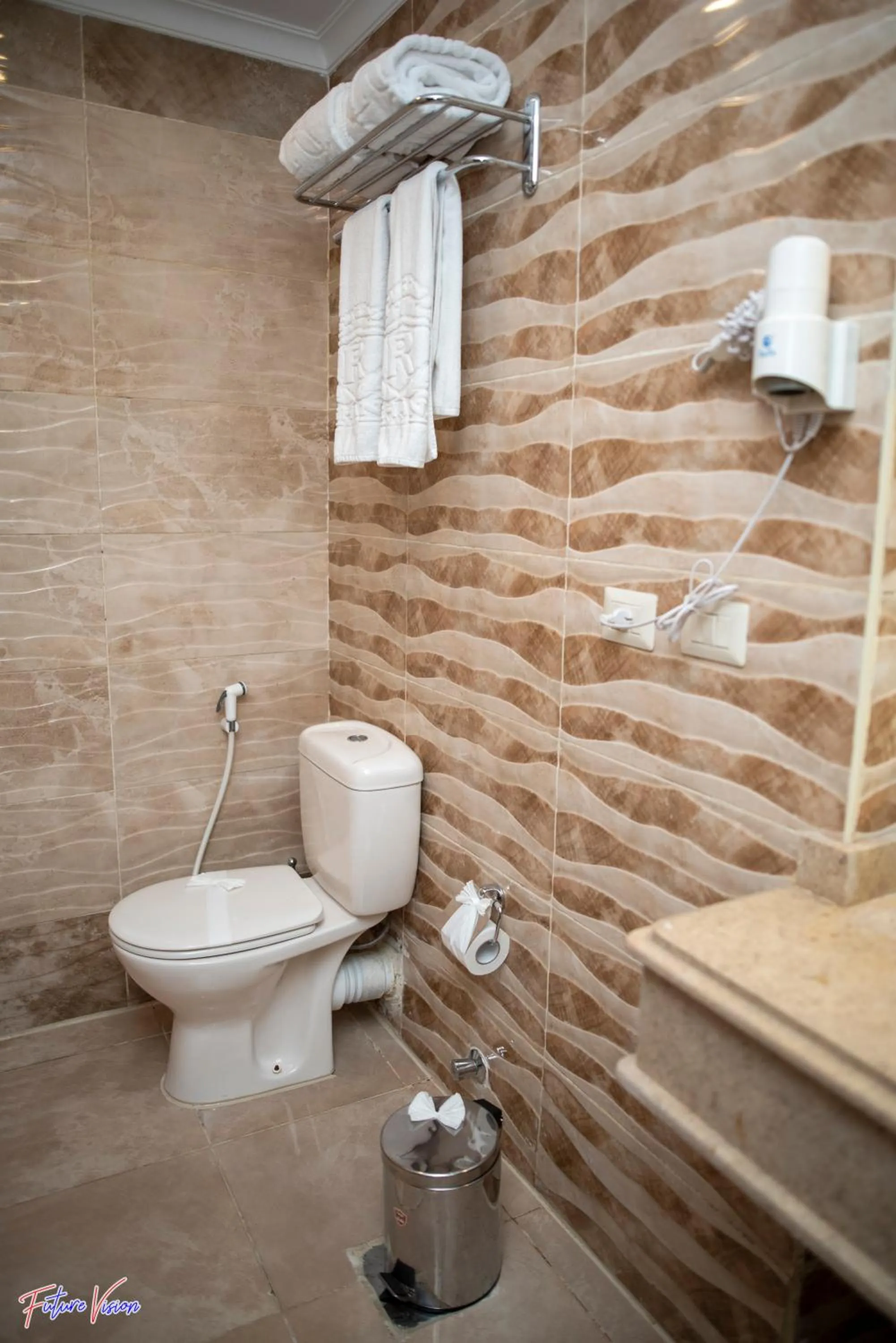 Toilet in Rehana Plaza Hotel