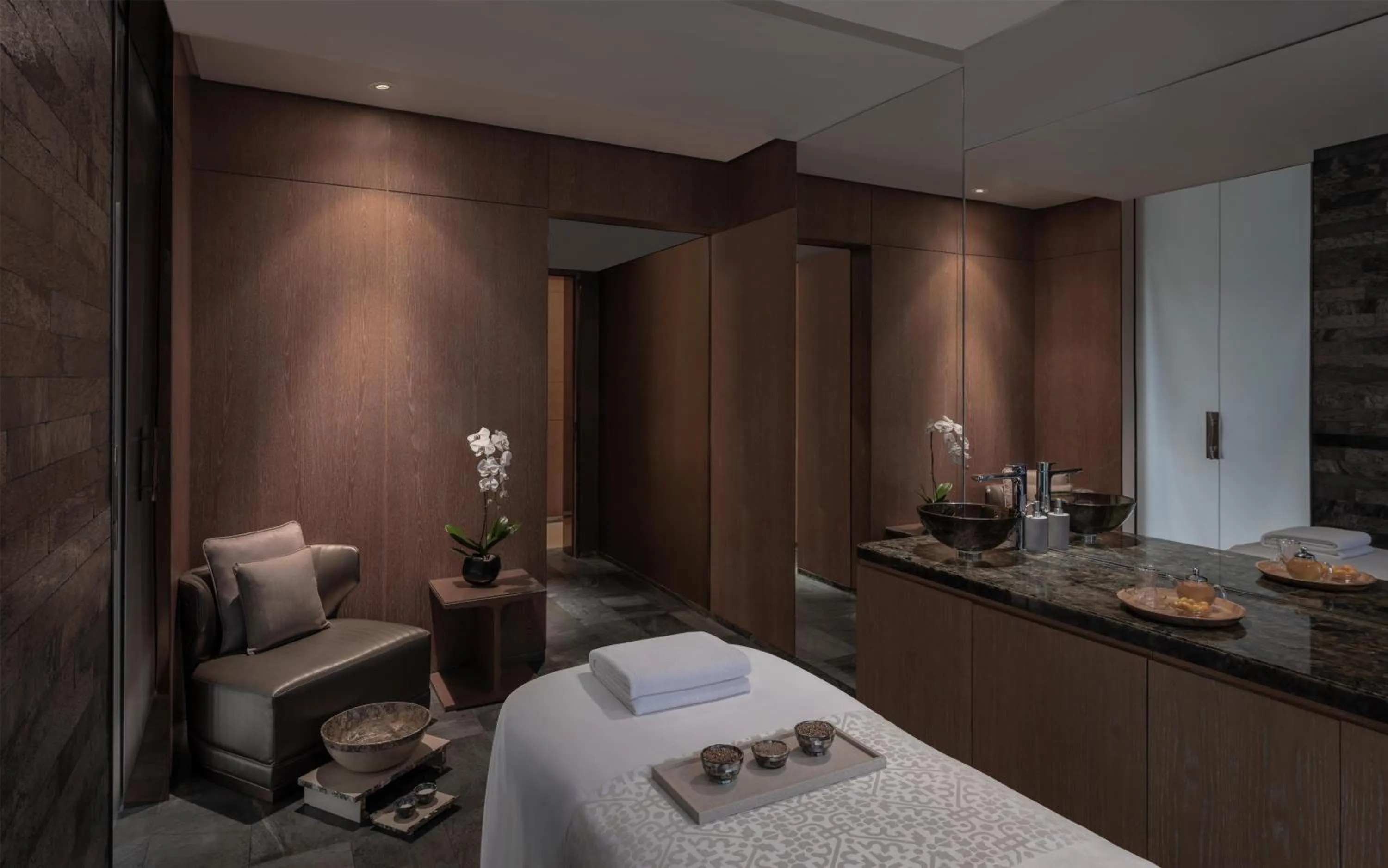Spa and wellness centre/facilities, Bed in Park Hyatt Abu Dhabi Hotel and Villas