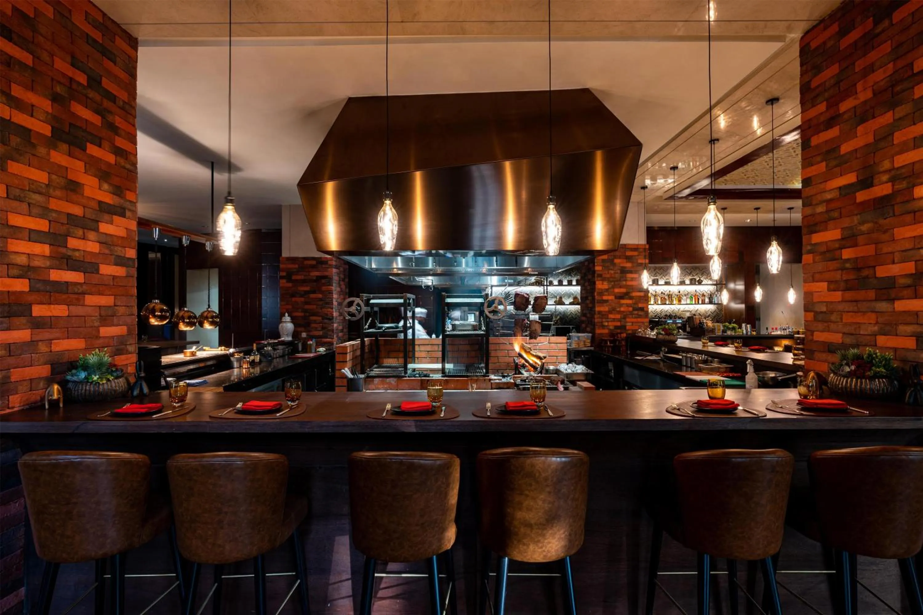 Restaurant/places to eat in Park Hyatt Abu Dhabi Hotel and Villas