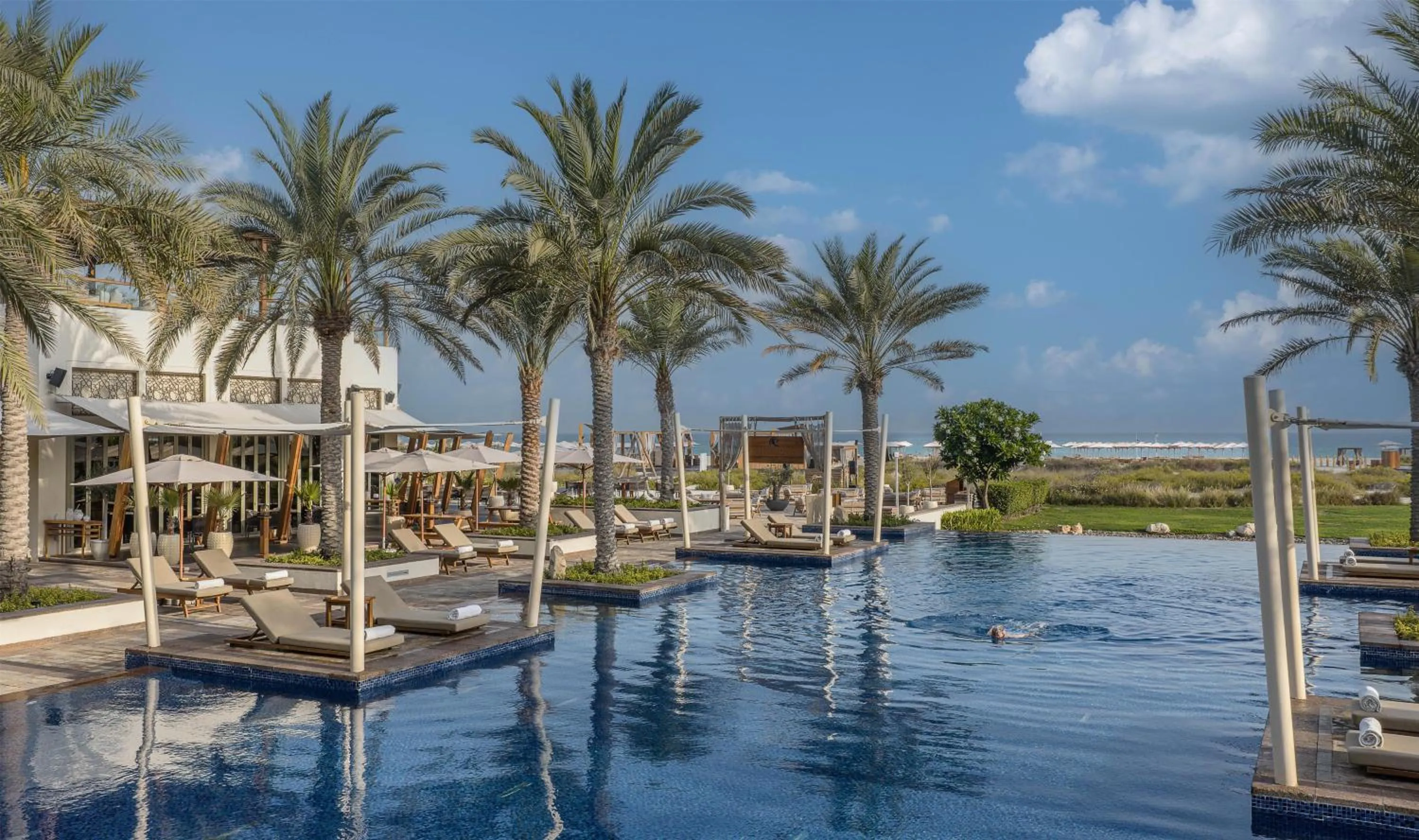 Swimming pool in Park Hyatt Abu Dhabi Hotel and Villas