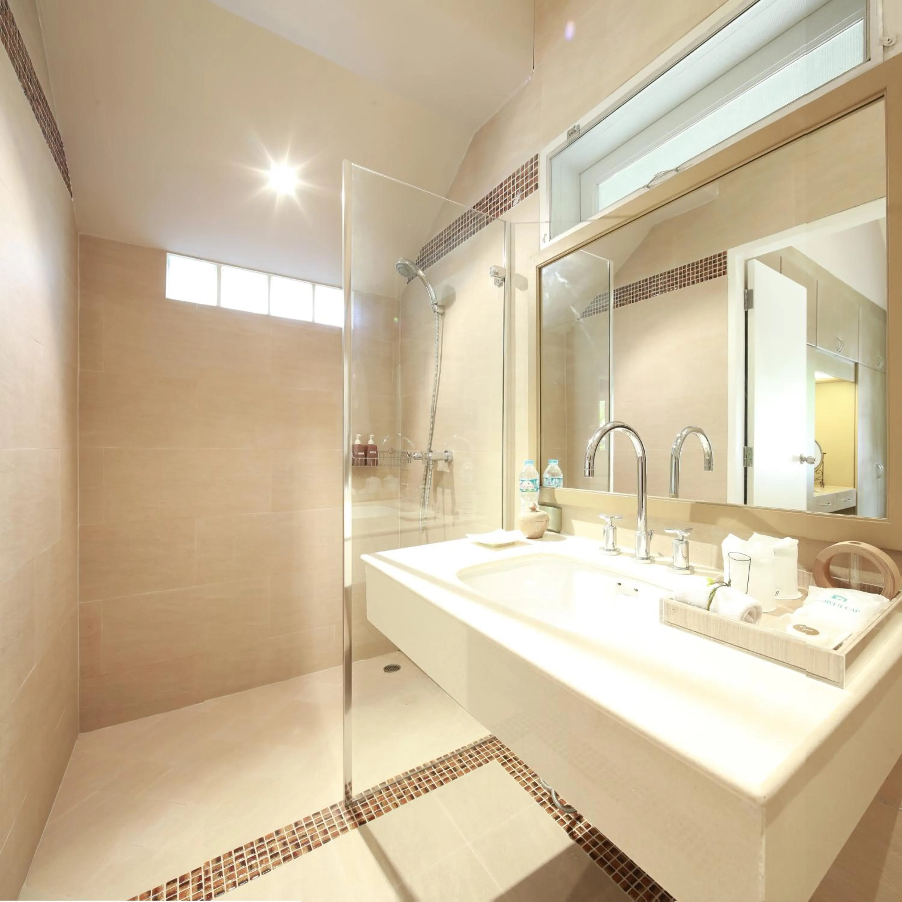 Bathroom in Vanilla hill (hill lodge)