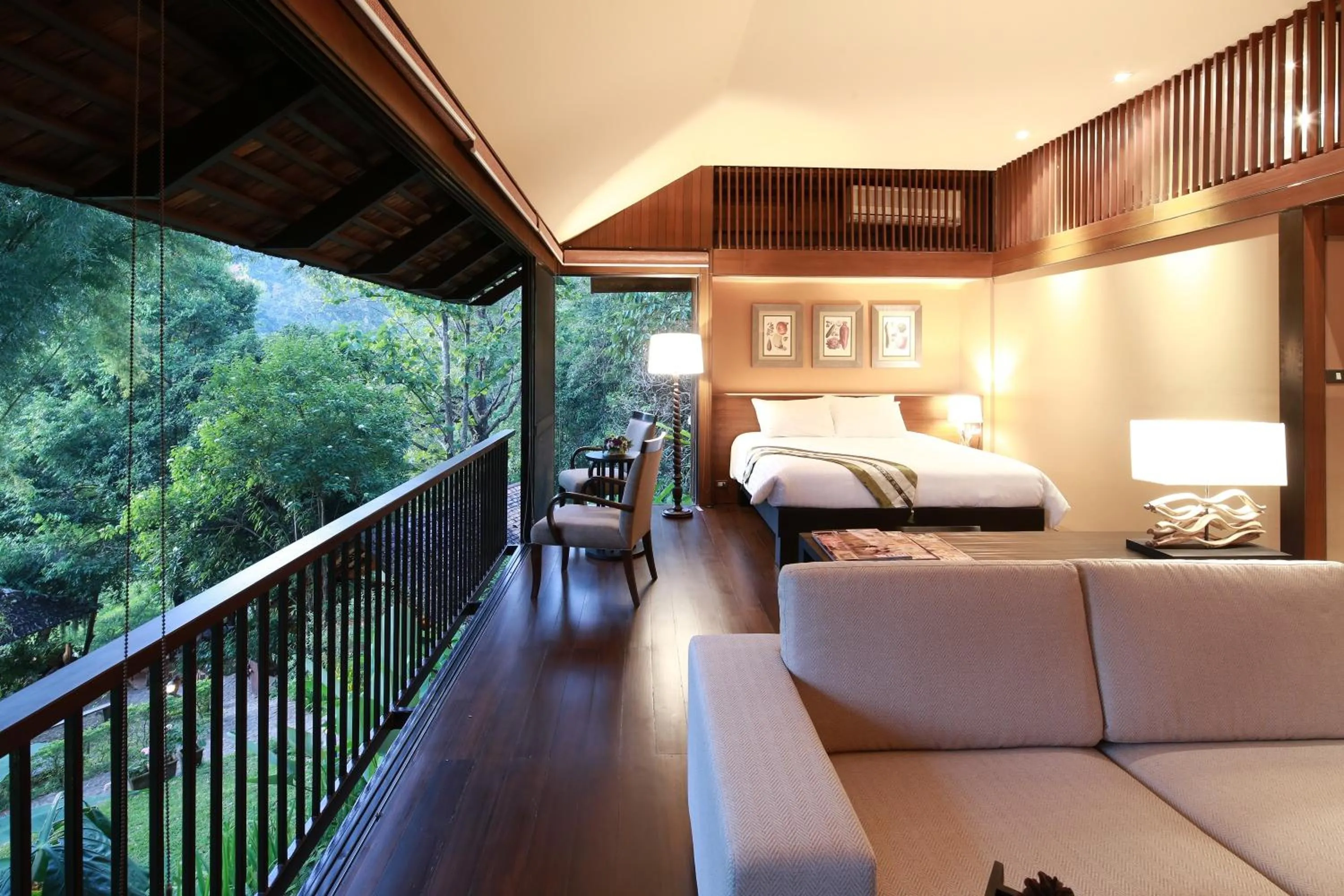 Bedroom, Bed in Vanilla hill (hill lodge)
