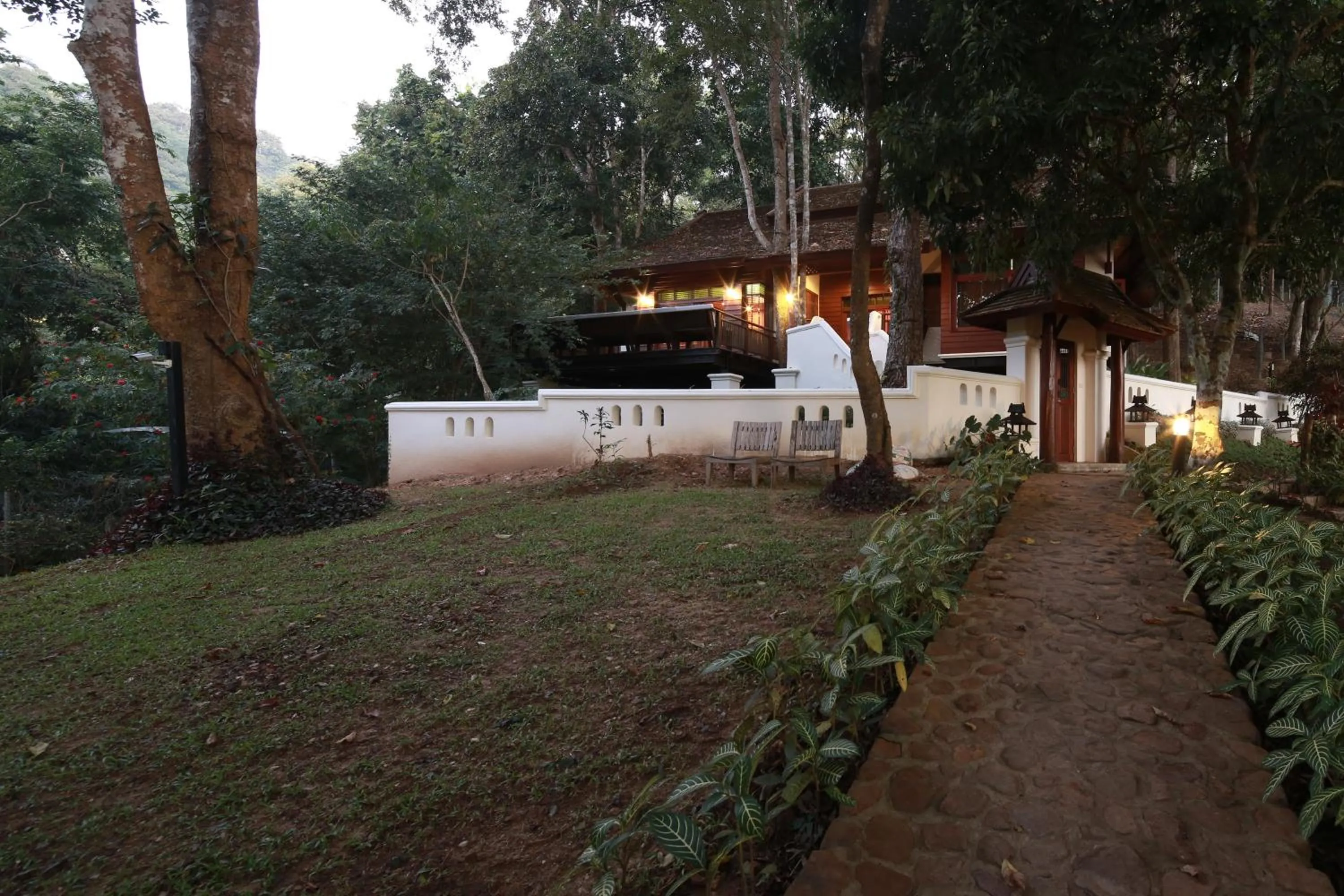 Area and facilities in Vanilla hill (hill lodge)