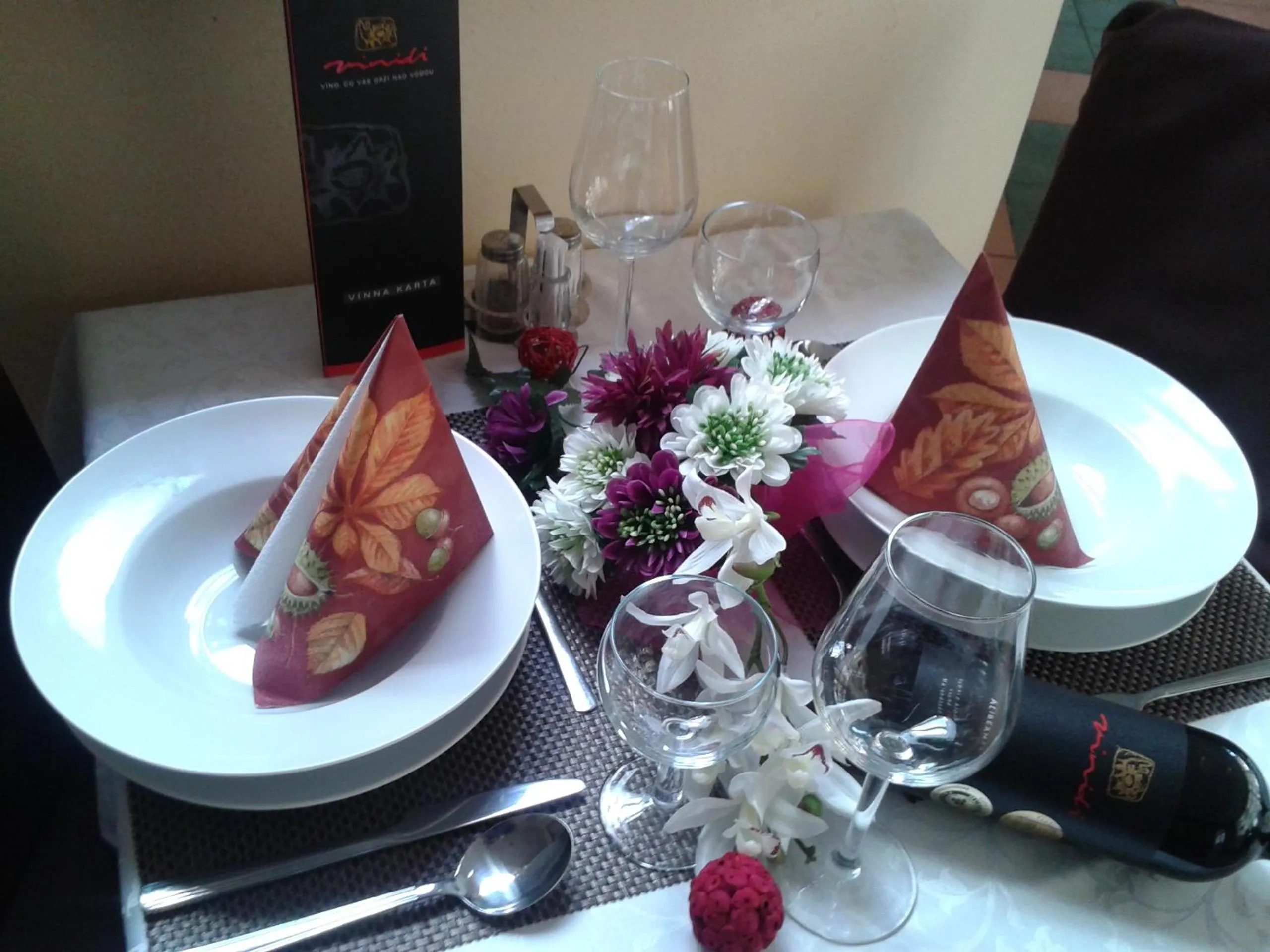 Restaurant/places to eat in Hotel Vila Anna