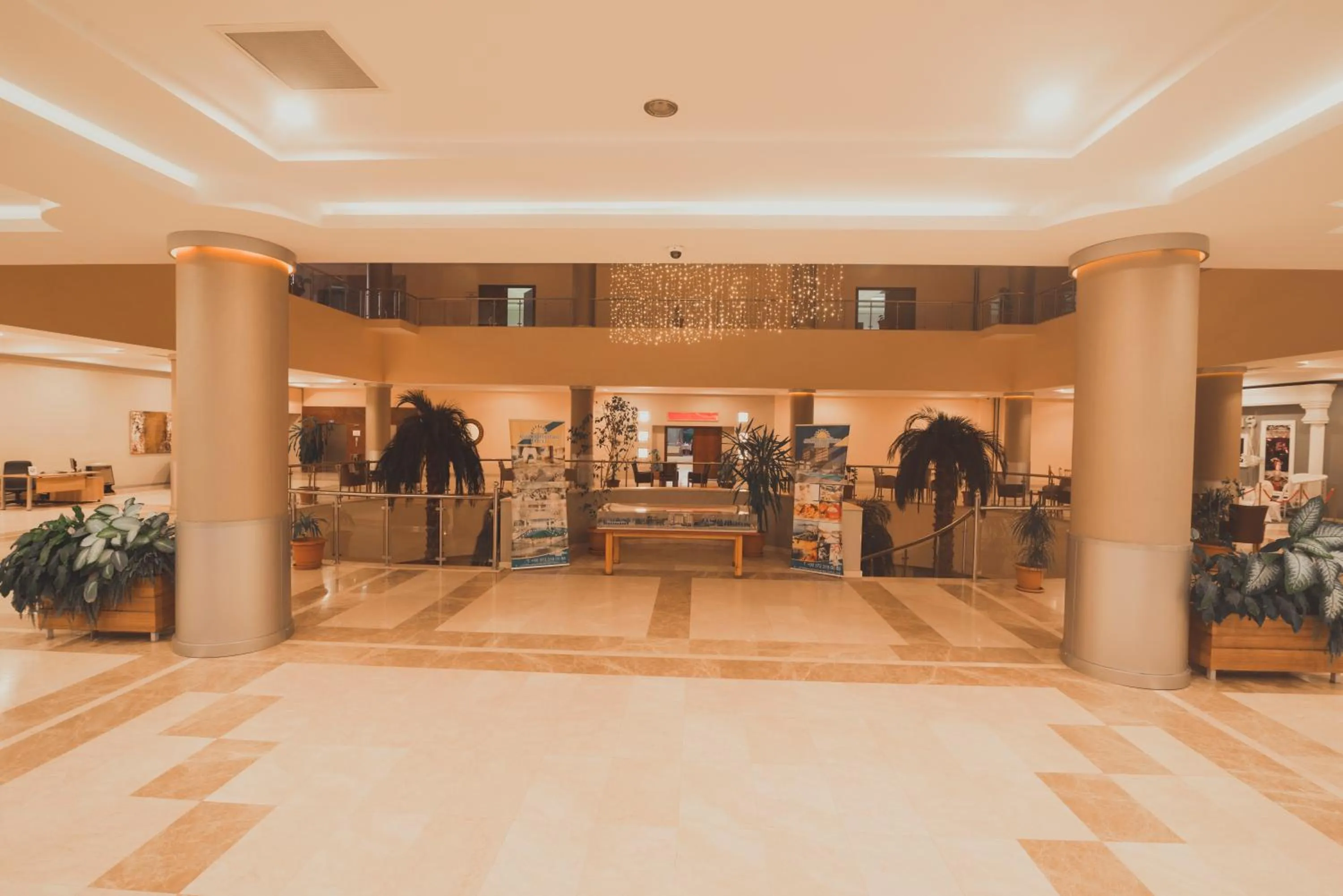 Lobby or reception in Buyuk Anadolu Eregli Hotel