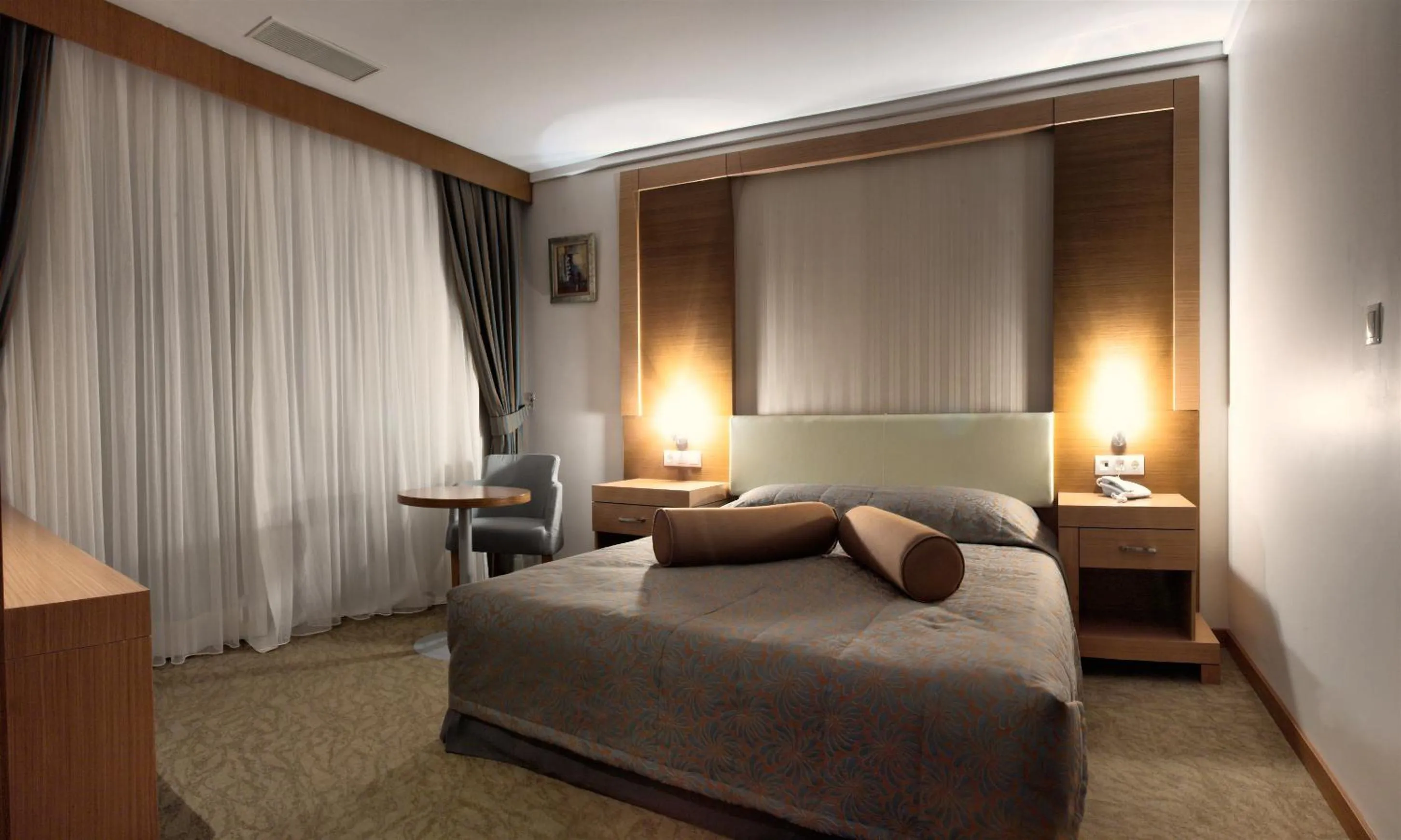 Bed in Buyuk Anadolu Eregli Hotel