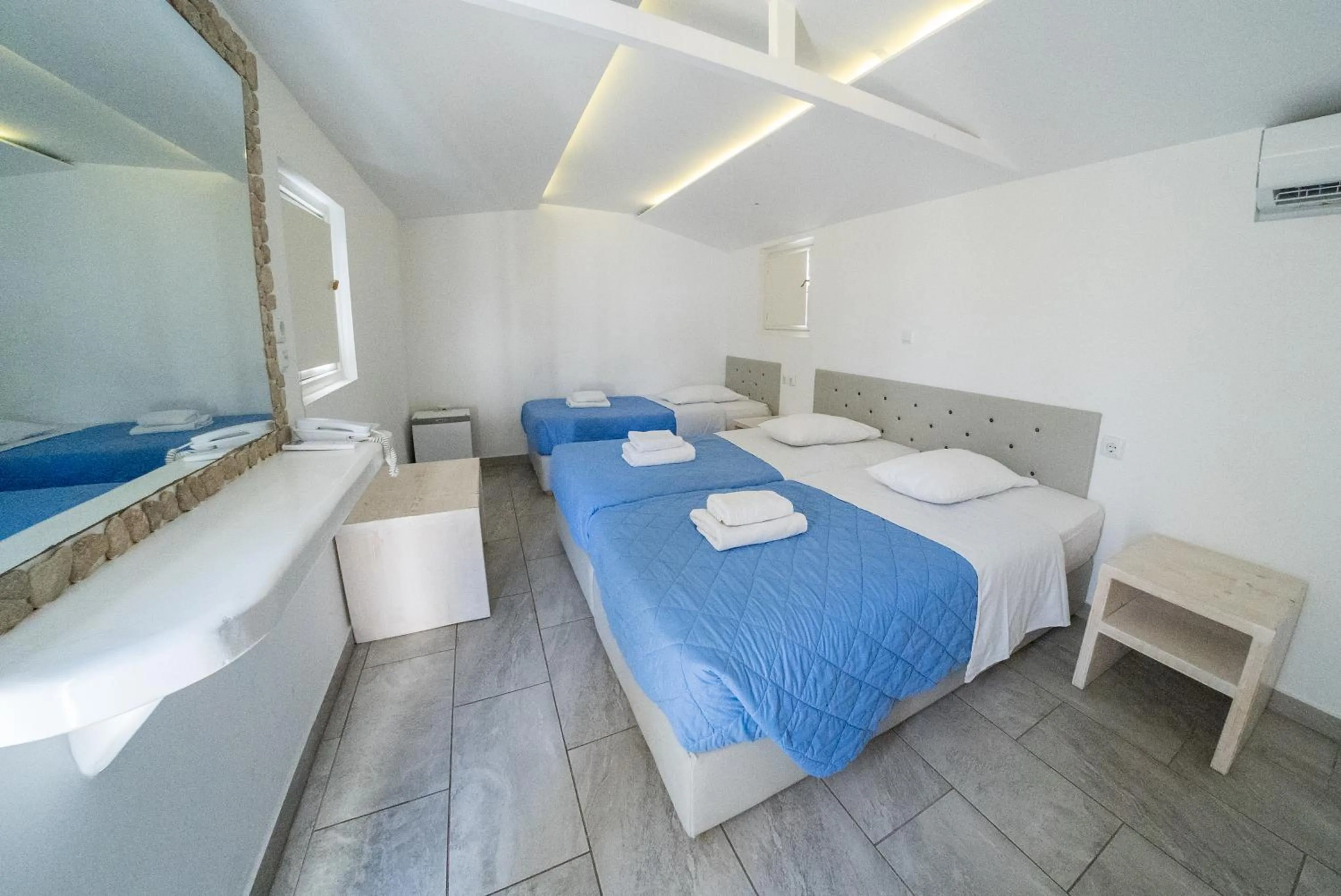 Photo of the whole room, Bed in Paradise Beach Camping - Adults Only