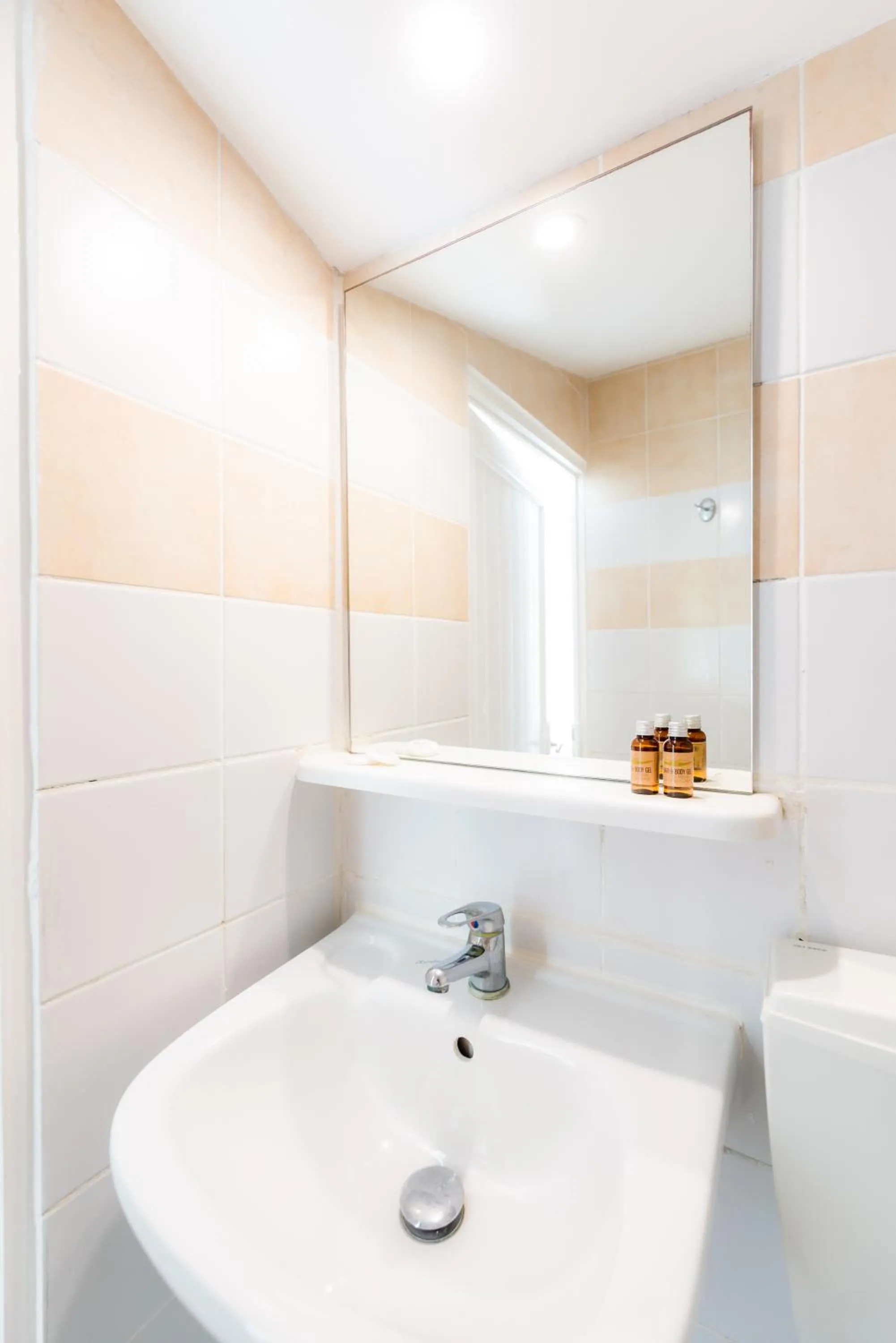 Bathroom in Paradise Beach Camping - Adults Only