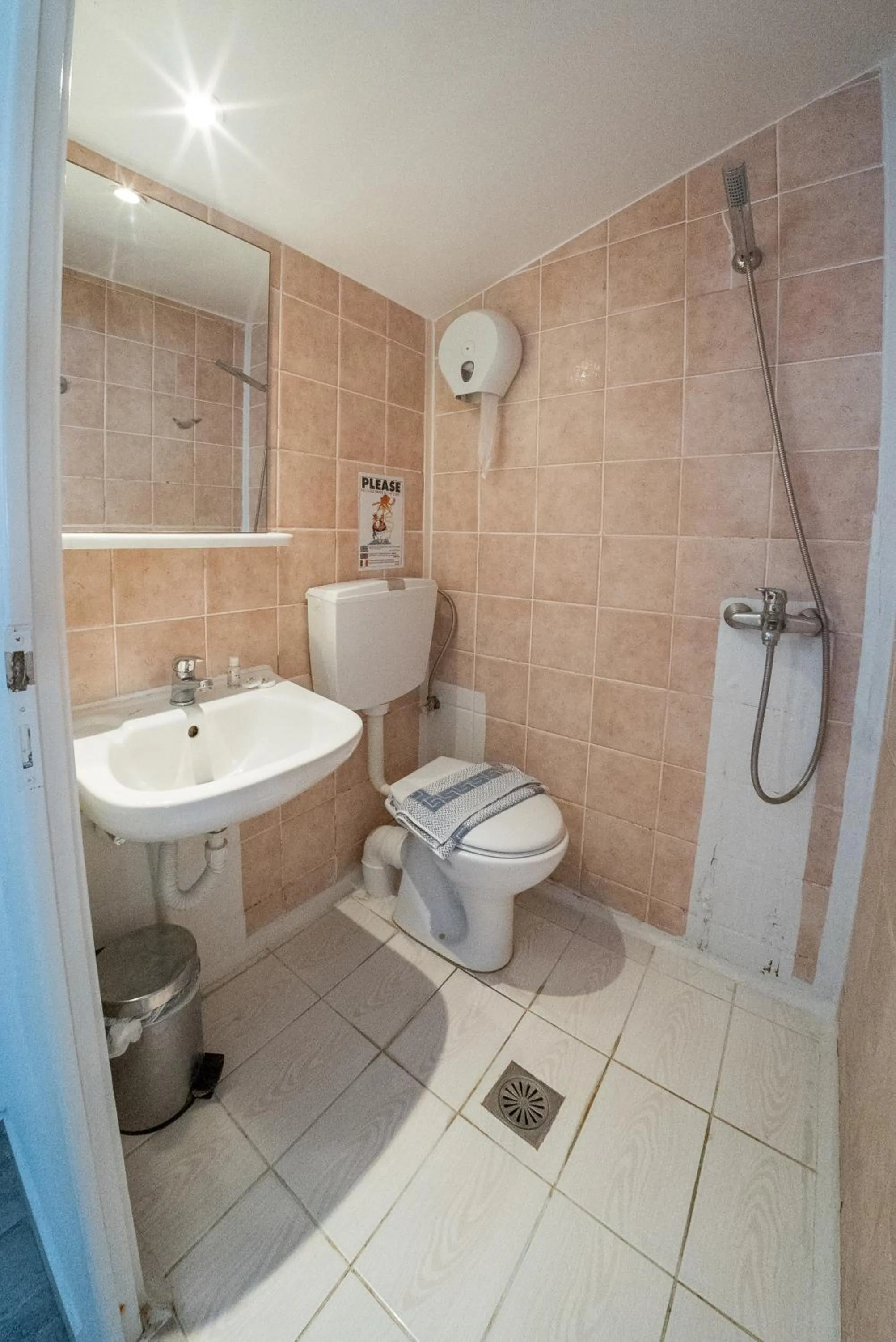 Bathroom in Paradise Beach Camping - Adults Only