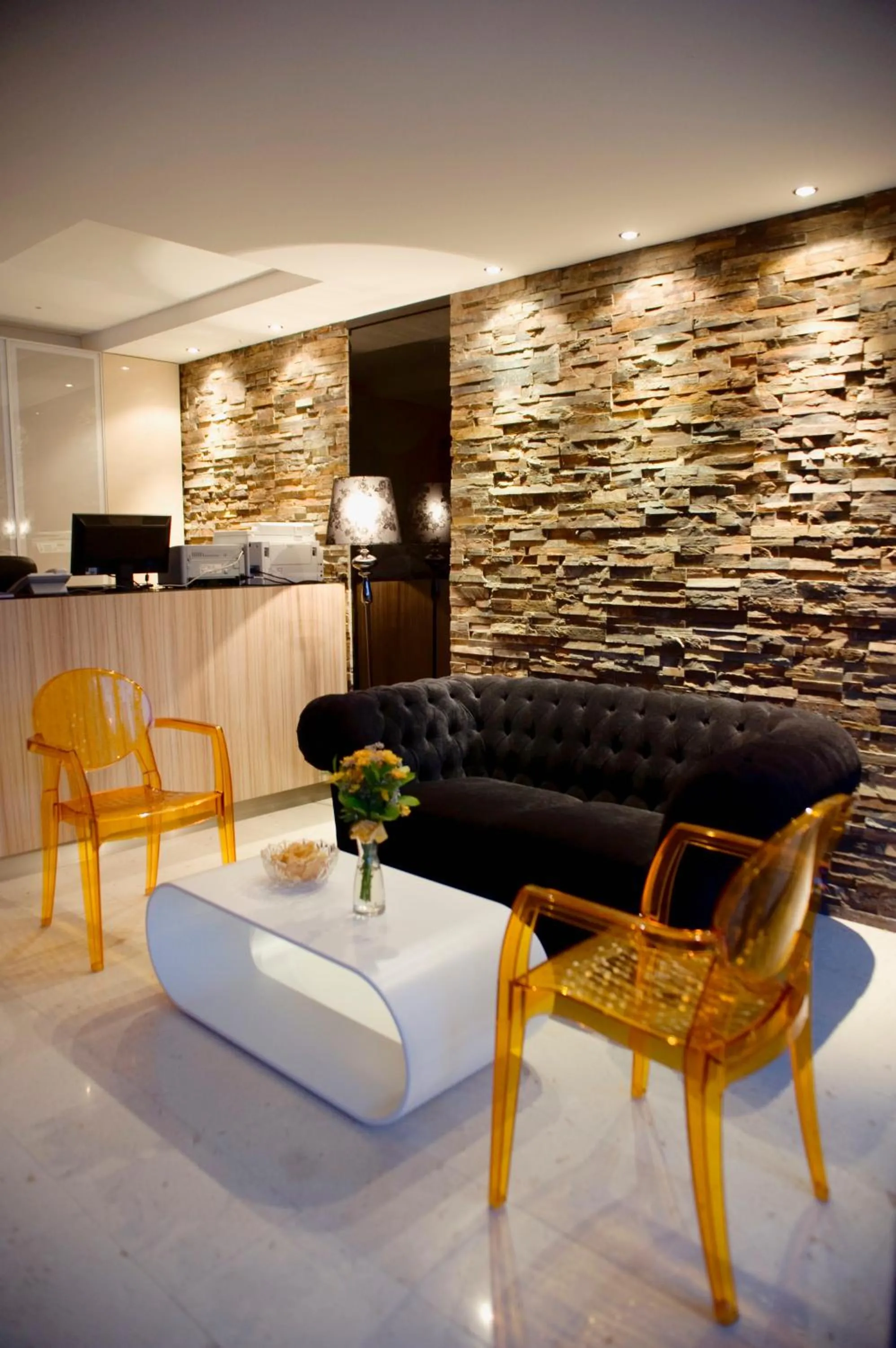 Lobby or reception in Vila V Lux Apartments