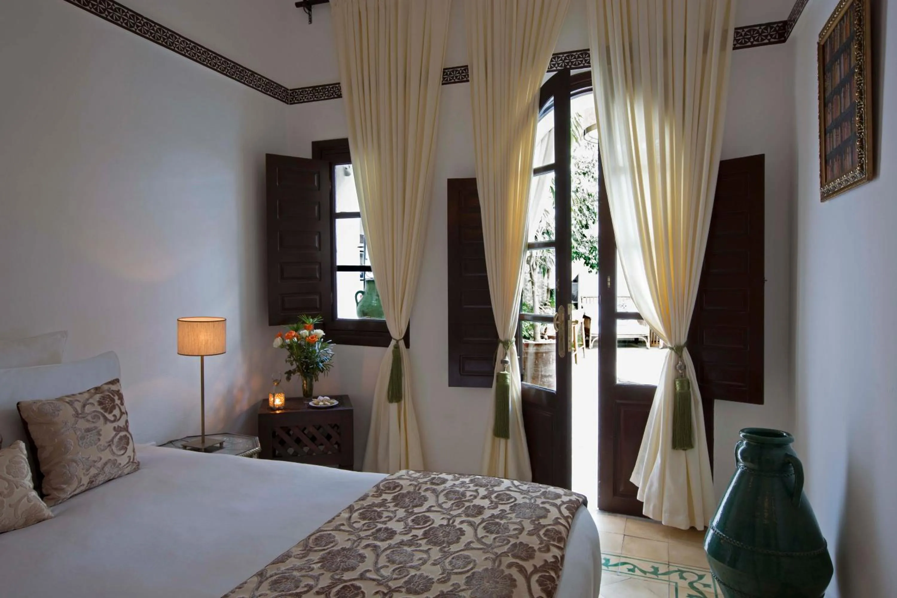 Bedroom, Bed in Riad Dar Alfarah