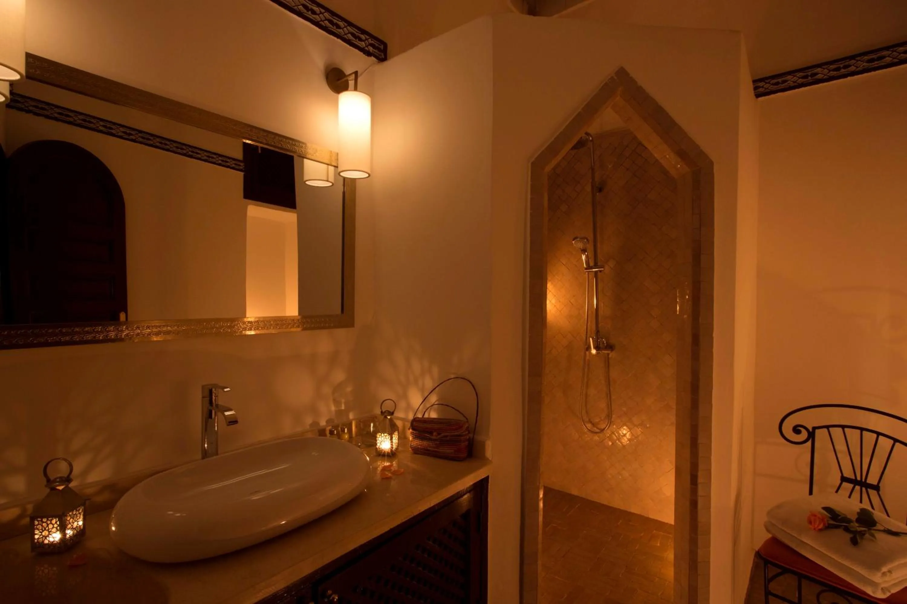 Bathroom in Riad Dar Alfarah