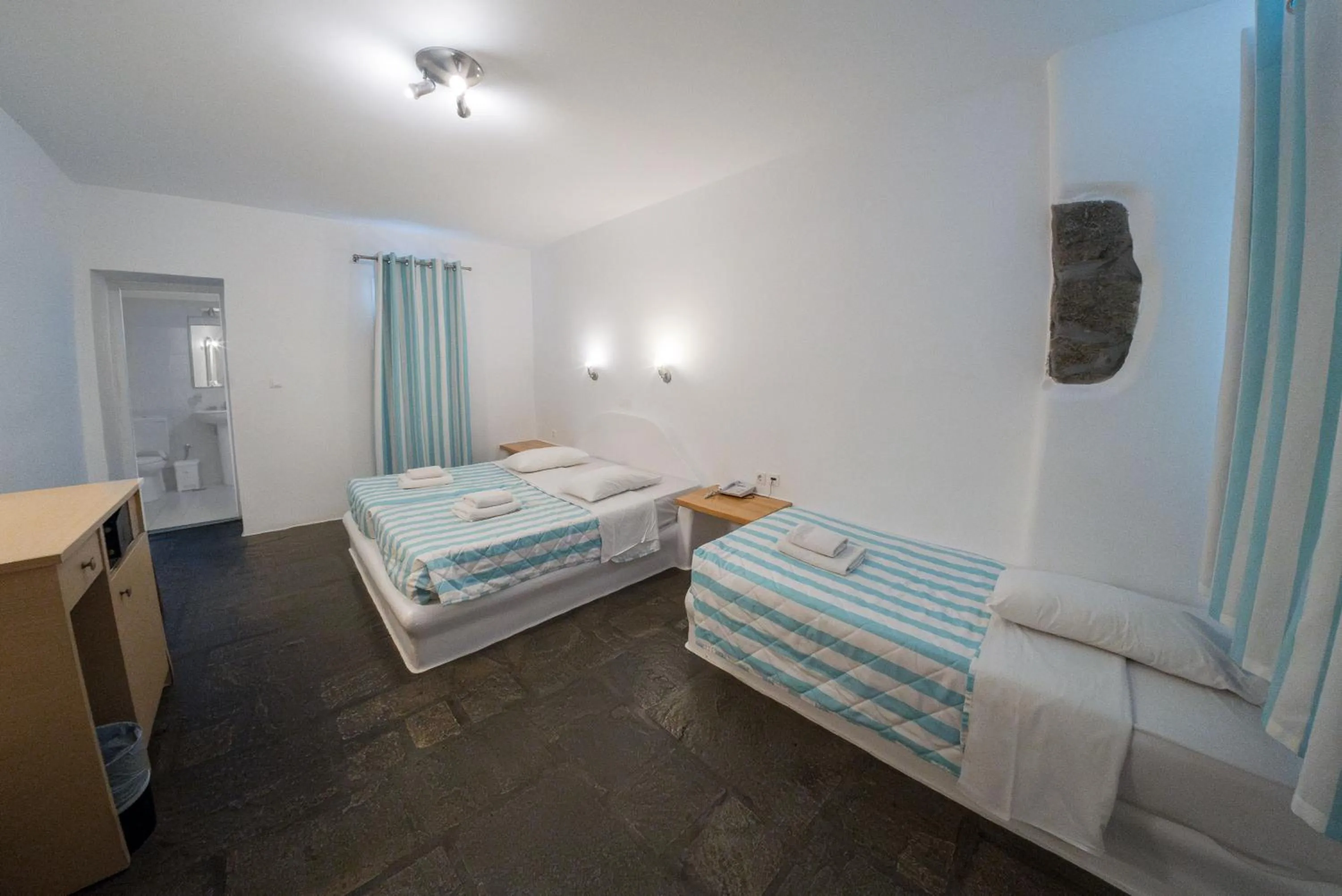 Photo of the whole room, Bed in Paradise Beach Resort