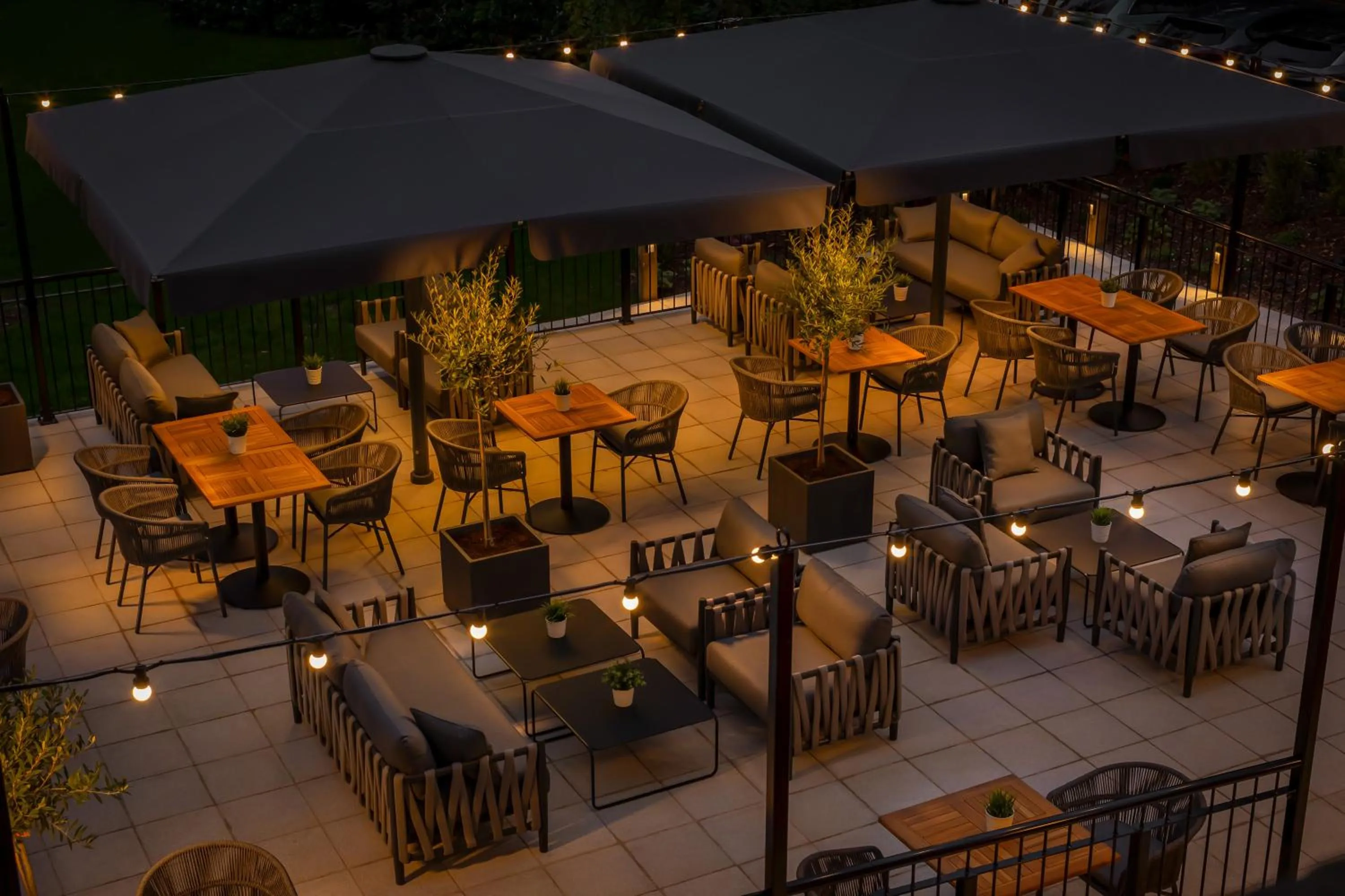 Balcony/Terrace in Holiday Inn Farnborough by IHG