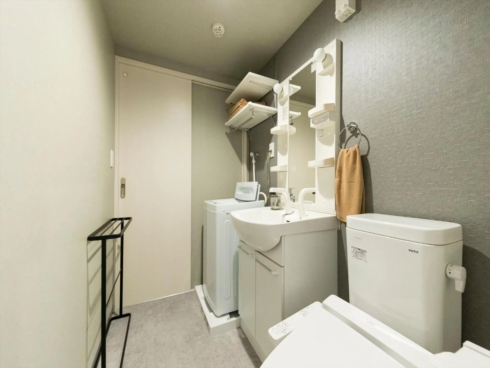 Toilet in TRIP POD TAKASAGO A