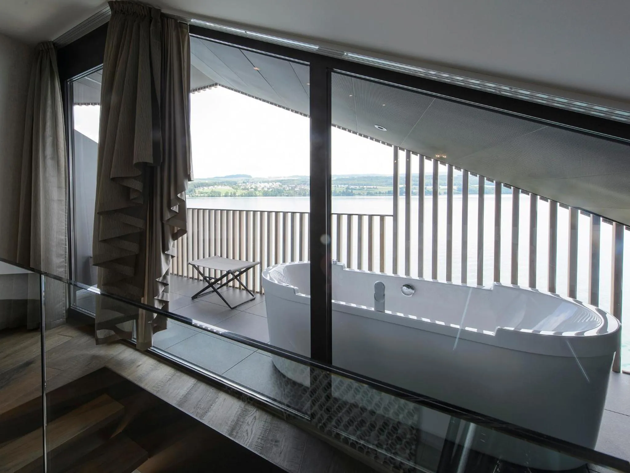 Hot Tub in Hotel-Restaurant-Schifflände