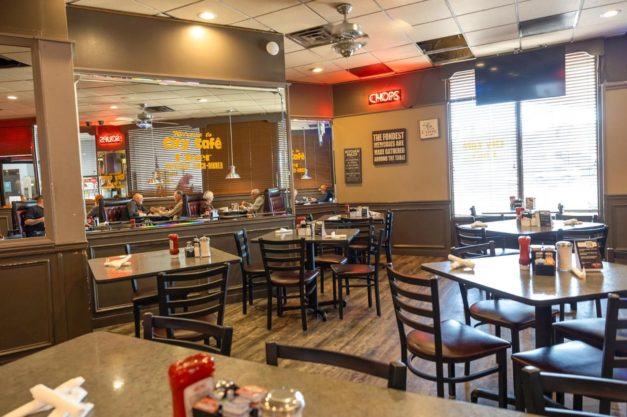 Restaurant/places to eat in Chattanooga Heritage Inn