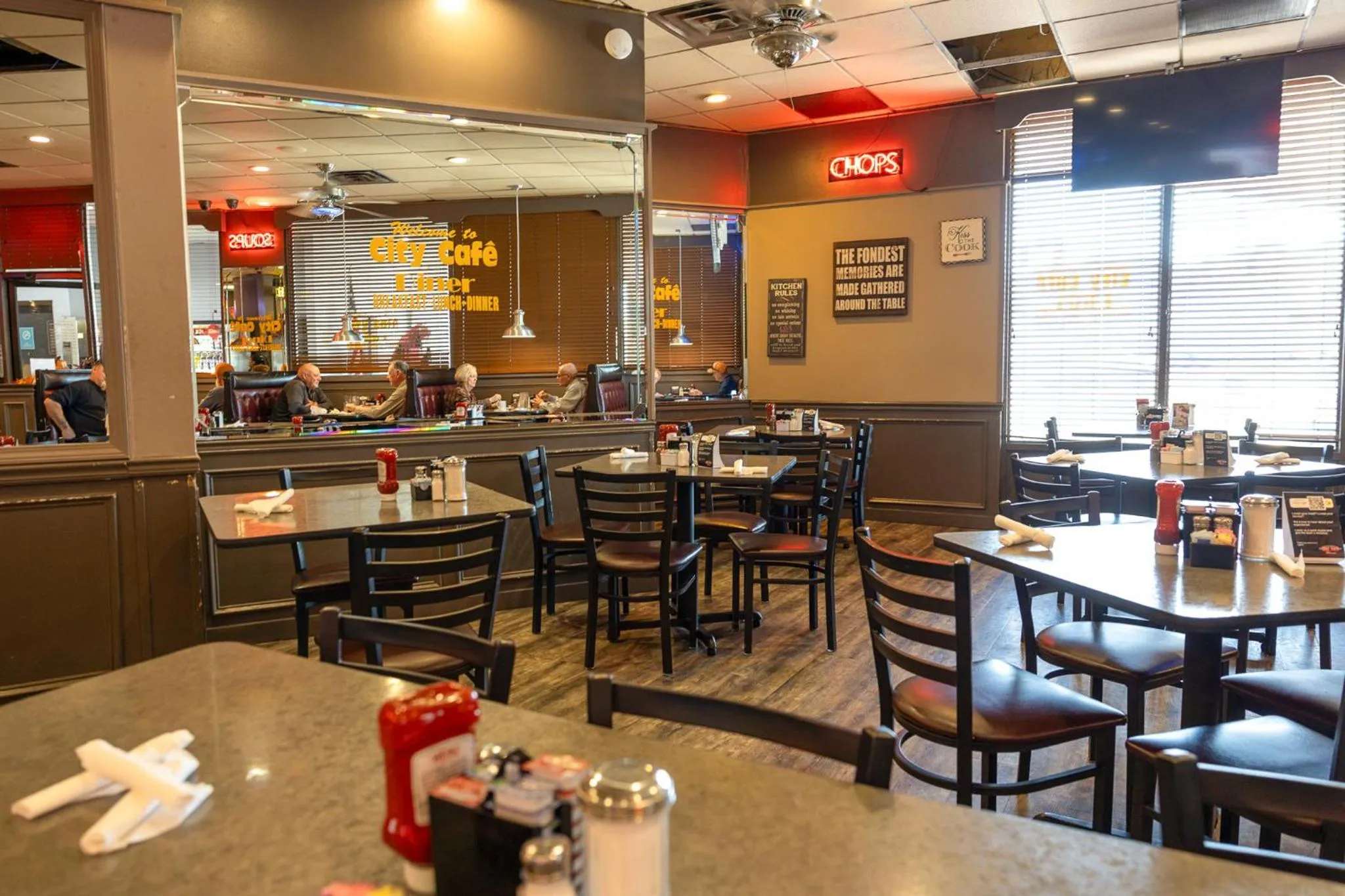 Restaurant/places to eat in Chattanooga Heritage Inn