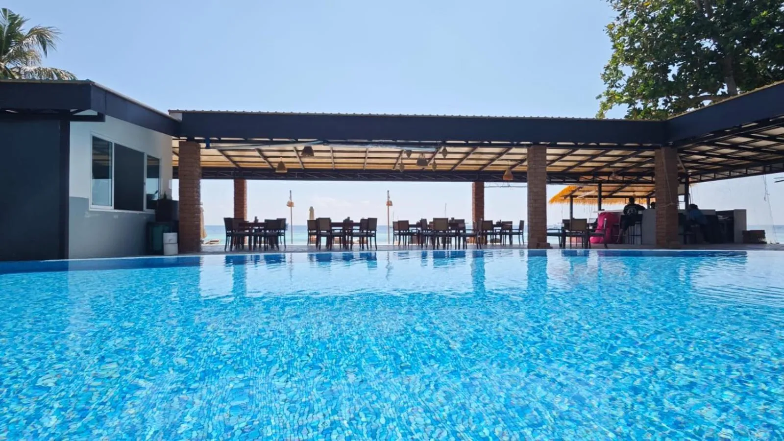 Dong Talay Lipe Beach Resort