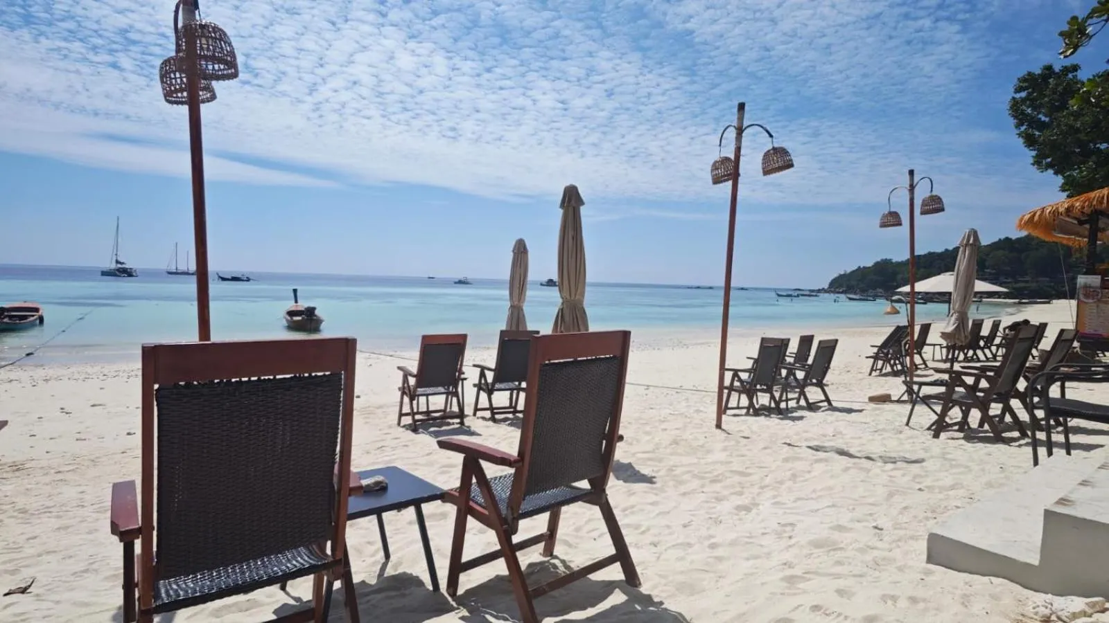 Dong Talay Lipe Beach Resort