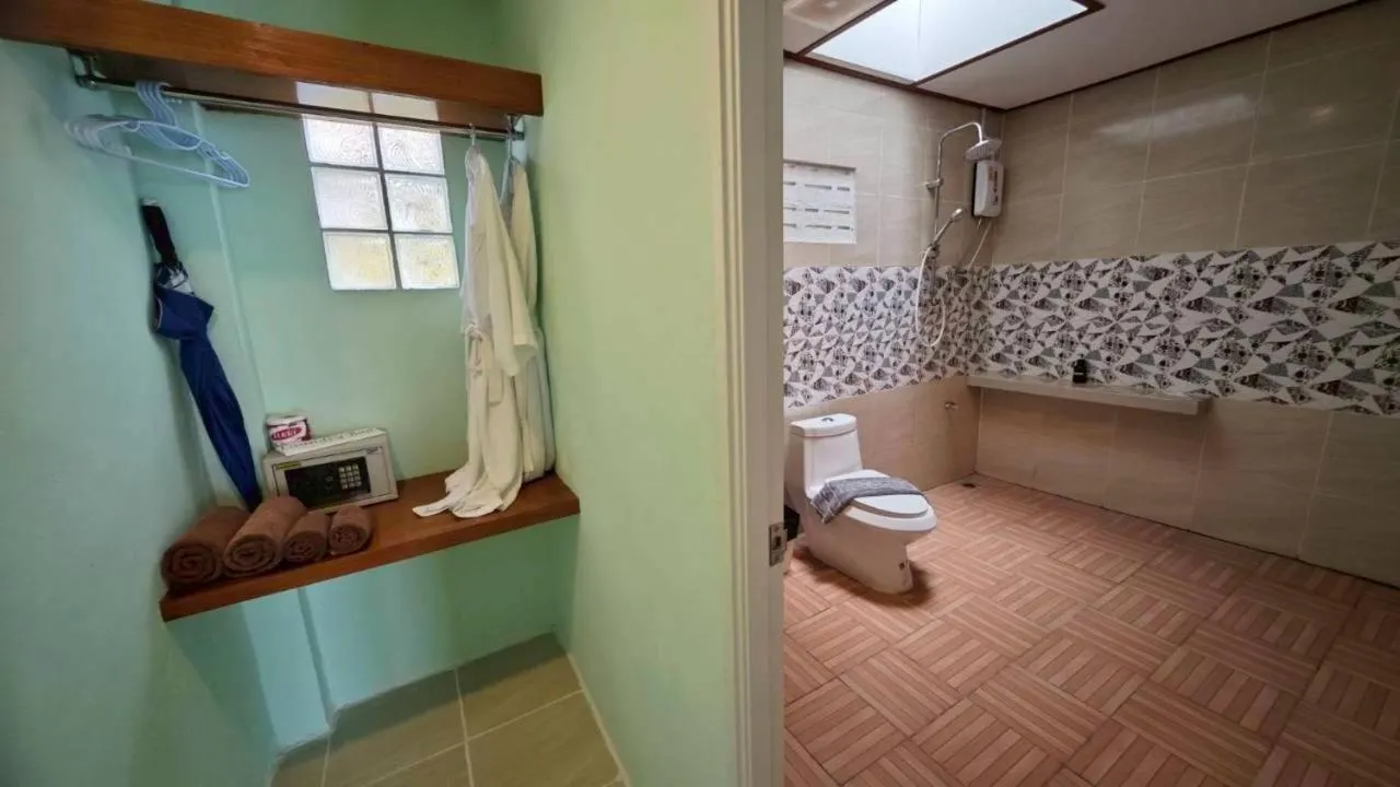 Dong Talay Lipe Beach Resort