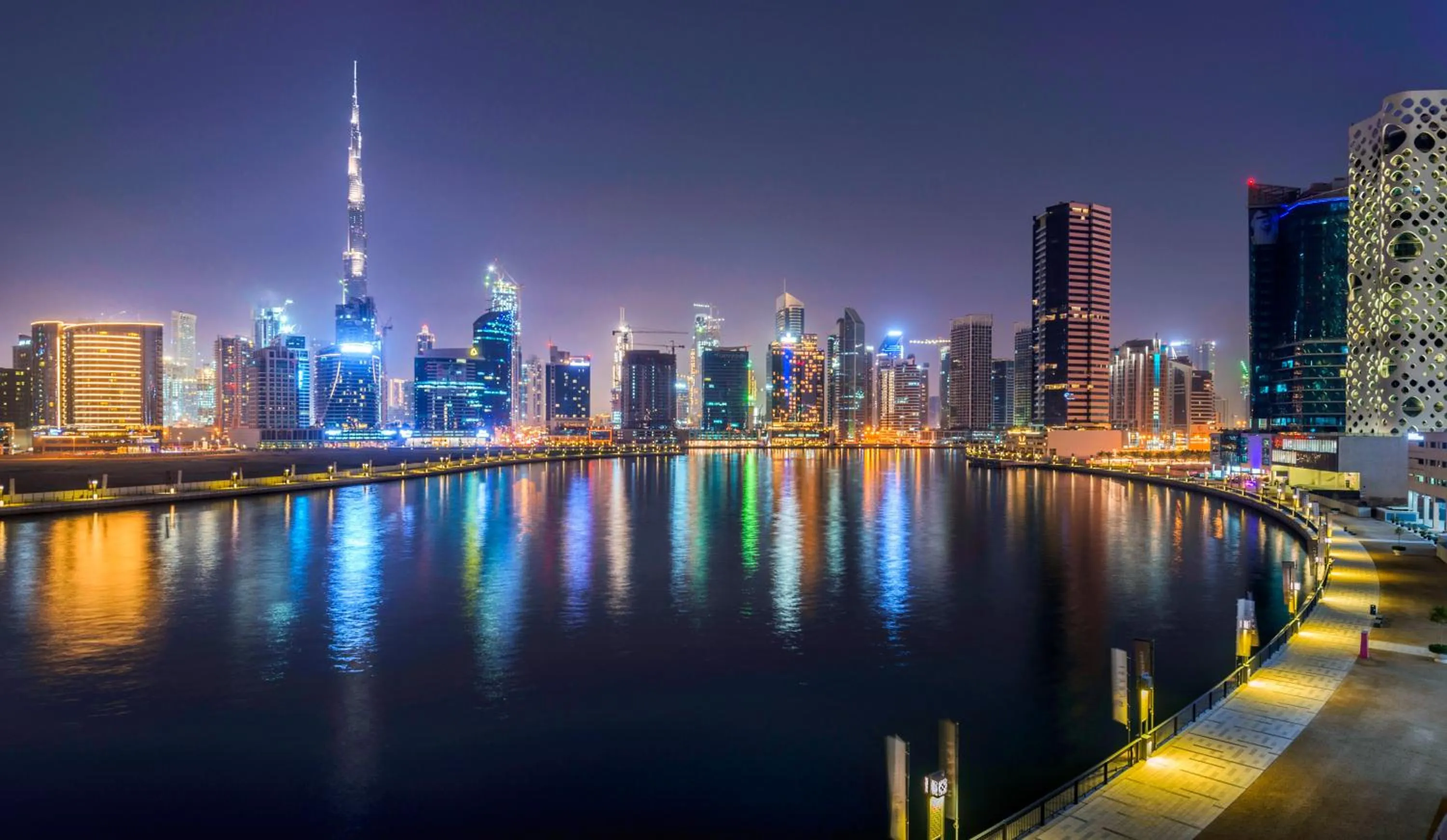 Neighbourhood in Canal Central Hotel Business Bay