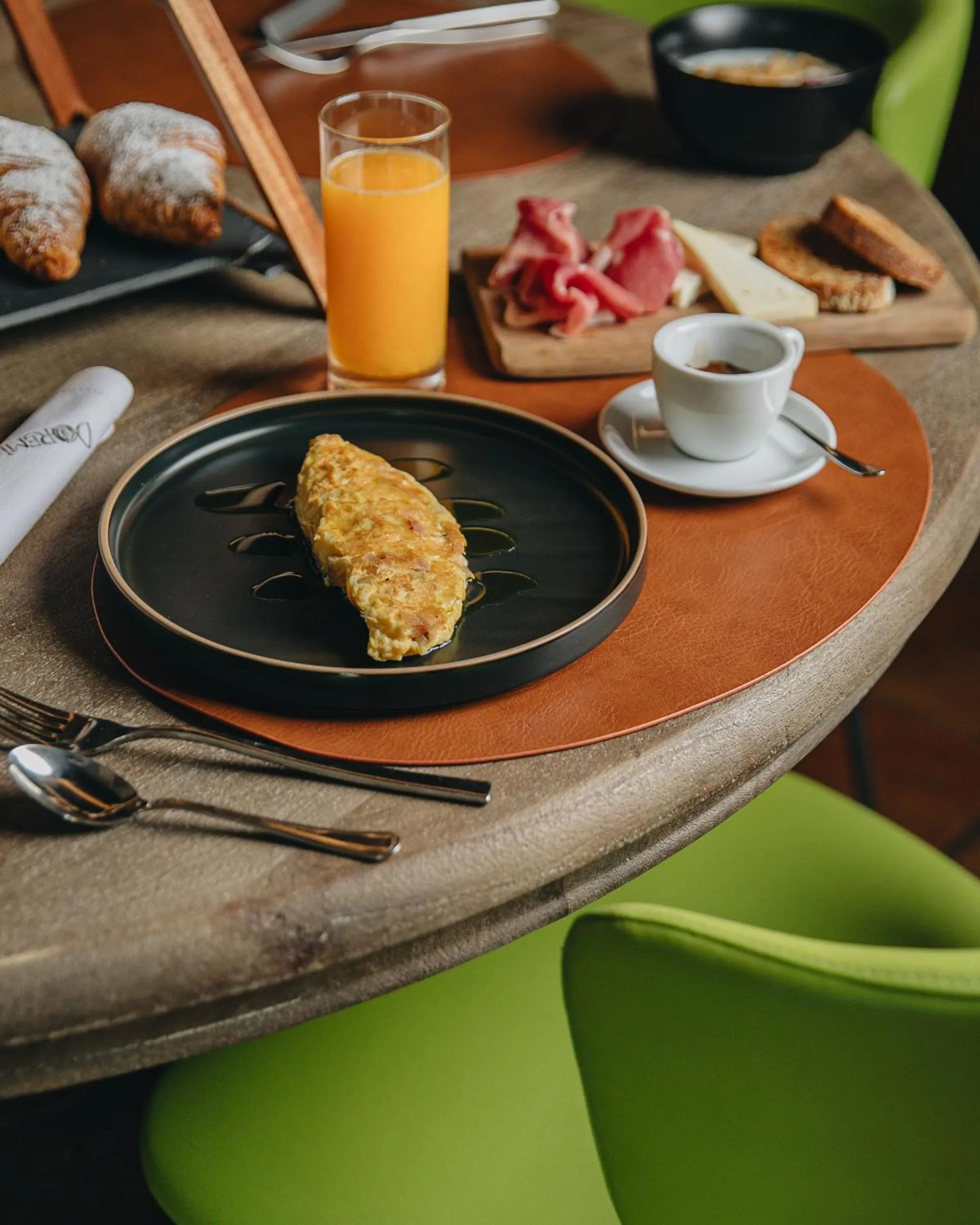 Breakfast in Castello di Limatola