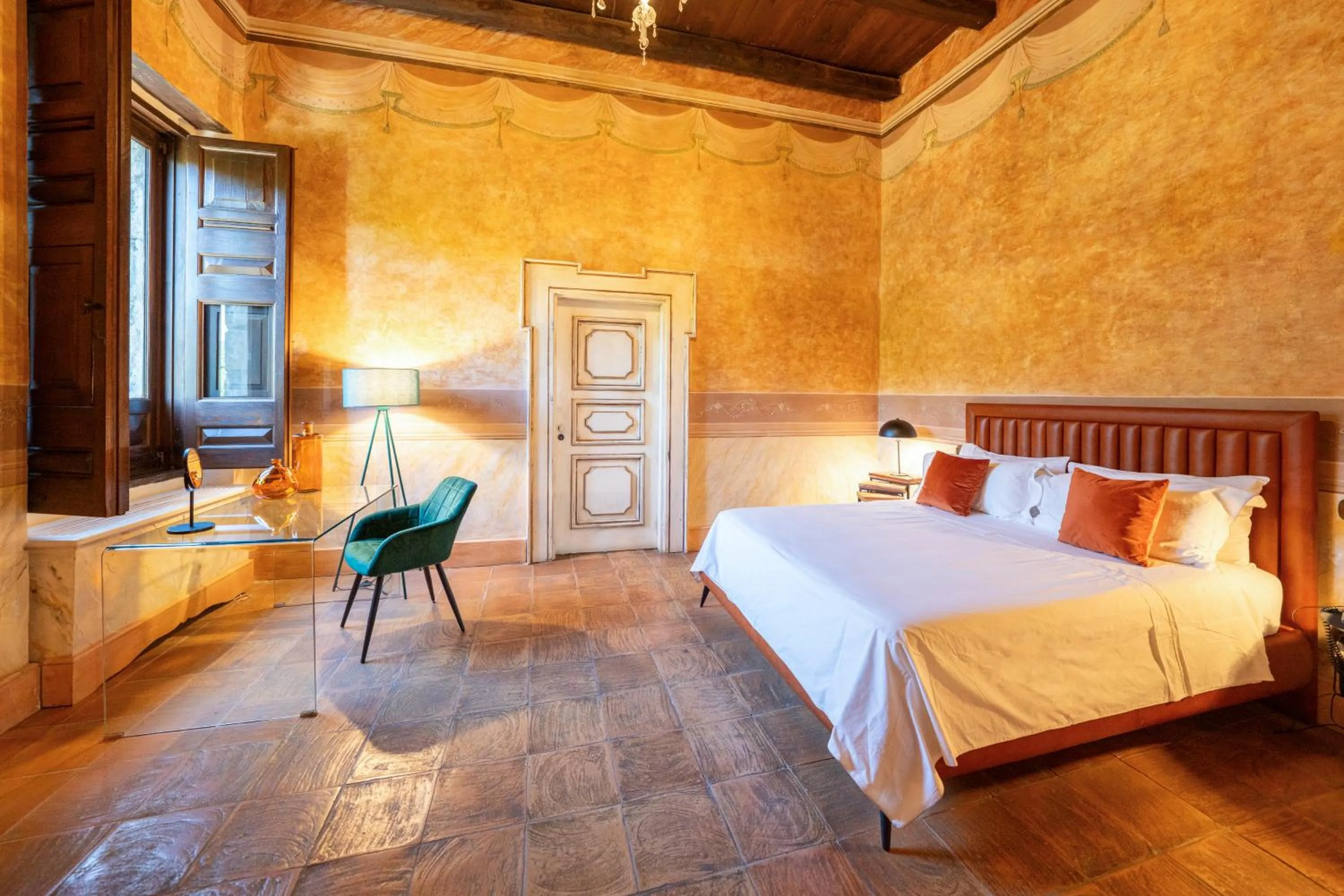 Bedroom, Bed in Castello di Limatola
