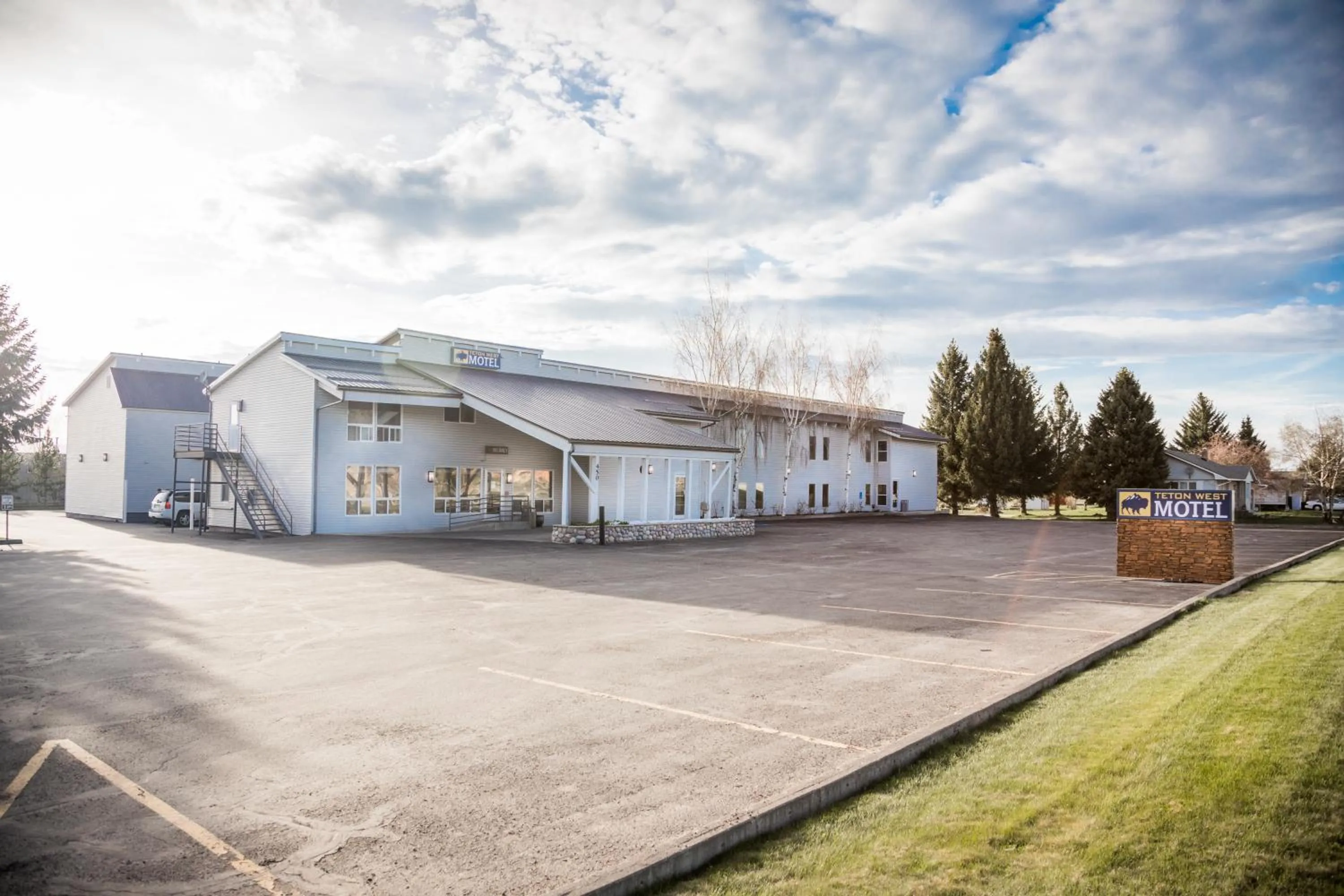 Property building in Teton West Motel