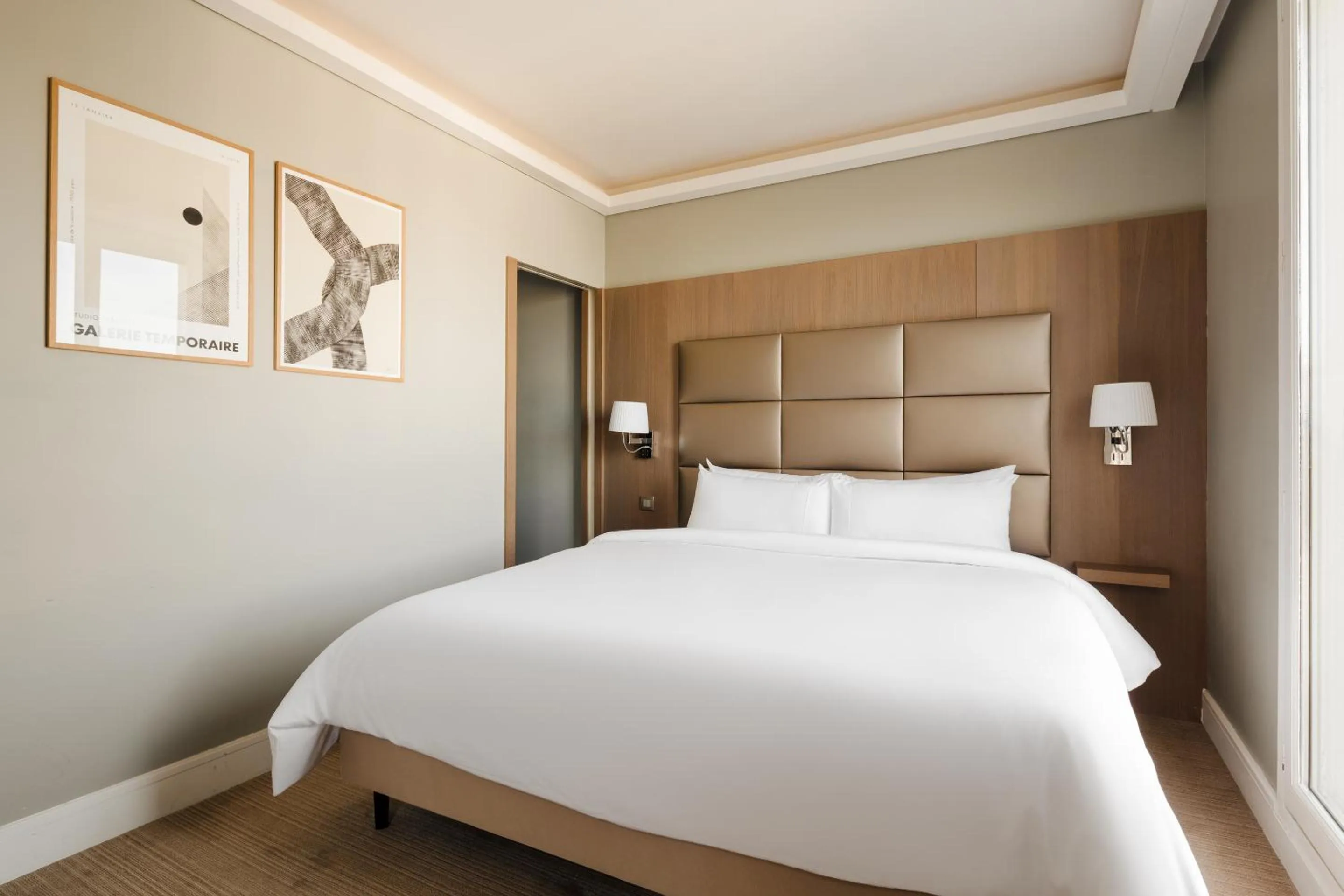 Suite with Terrace in L'Edmond Hotel Parc Monceau, Sonder by Marriott Bonvoy