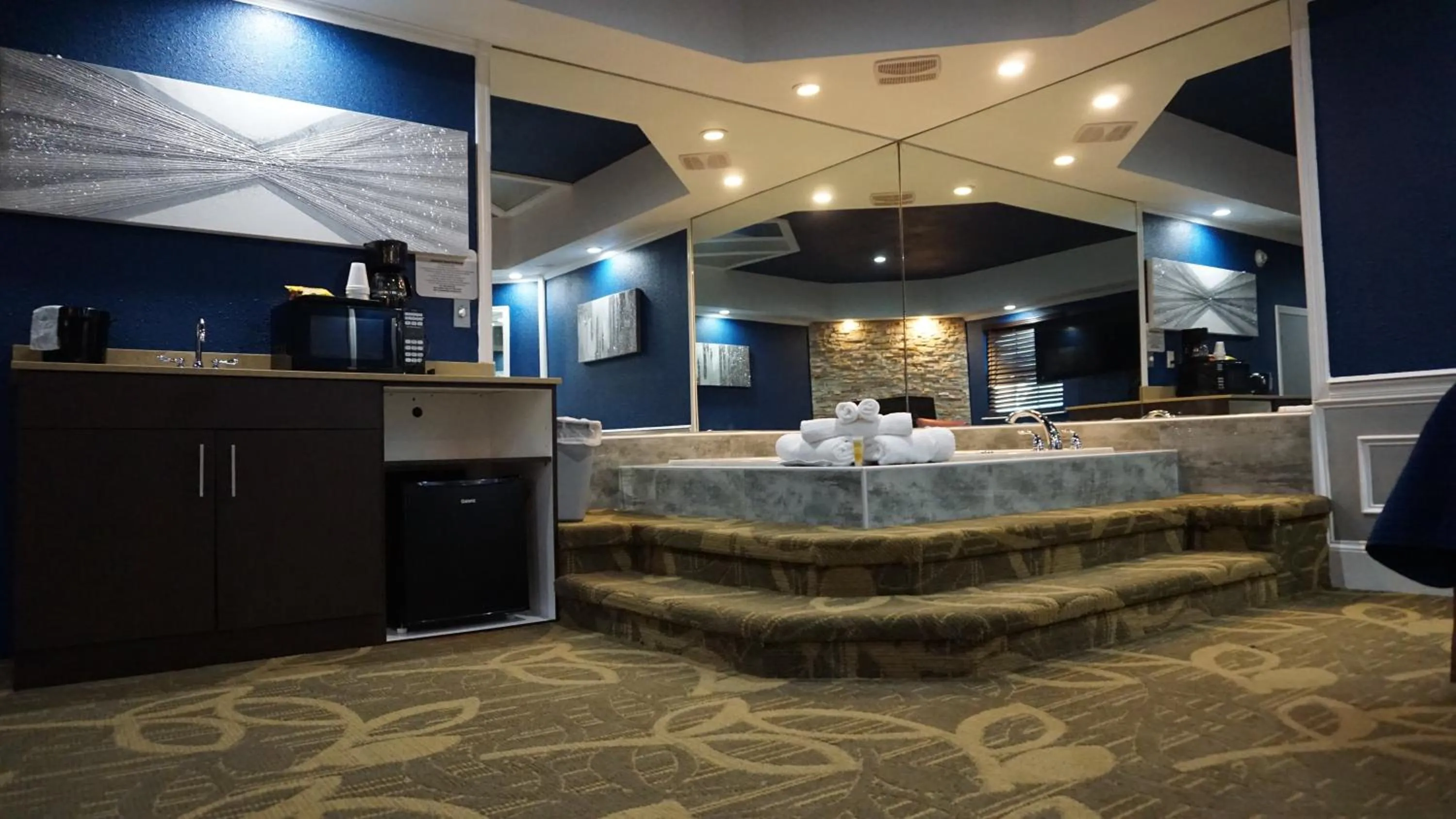 Inn of the Dove Cherry Hill - Philadelphia