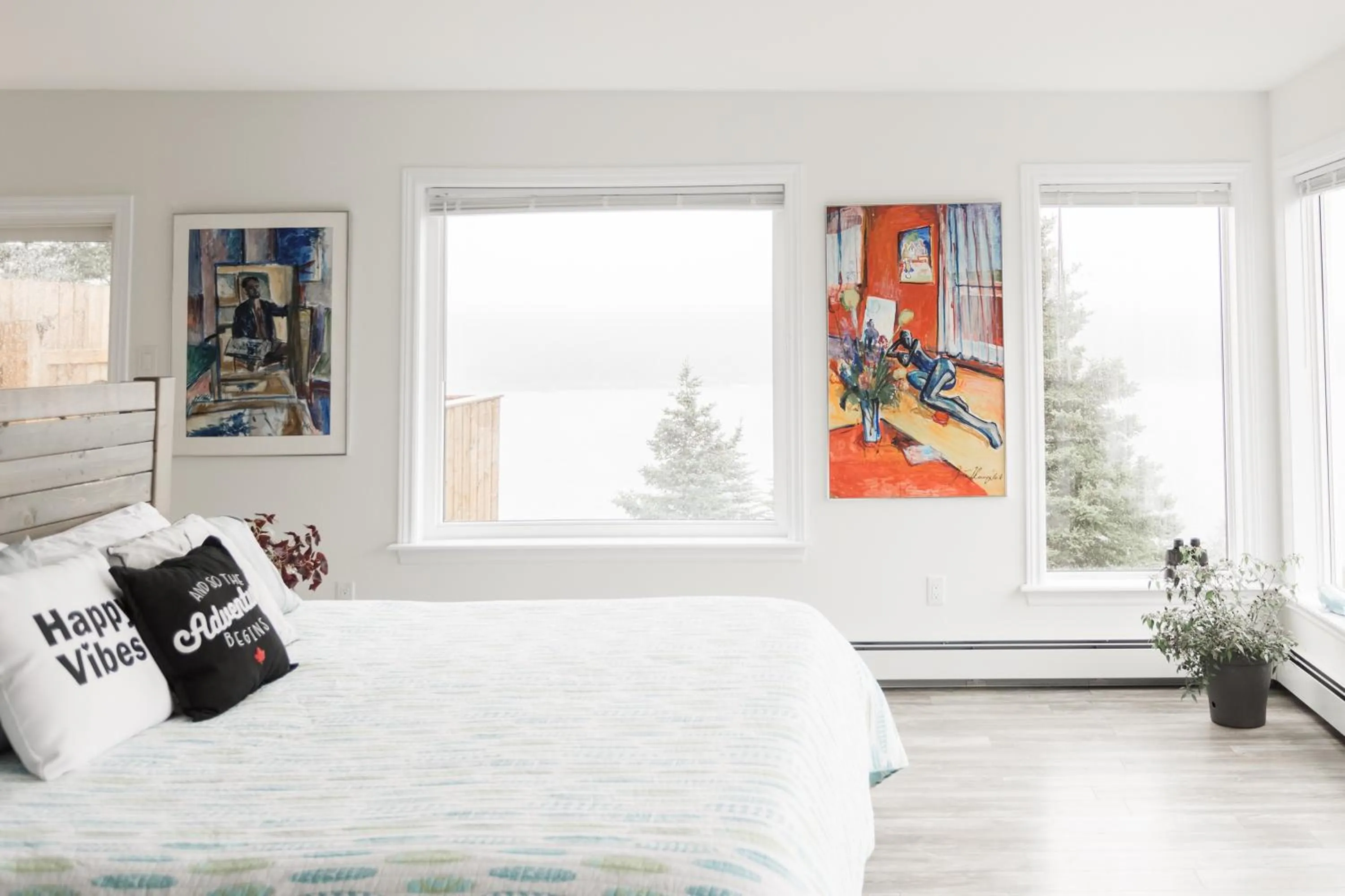 Bed in Whale House Guest House