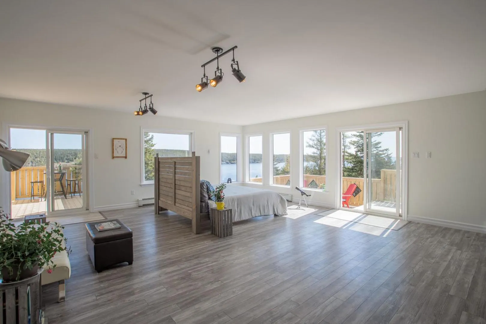 Bed in Whale House Guest House