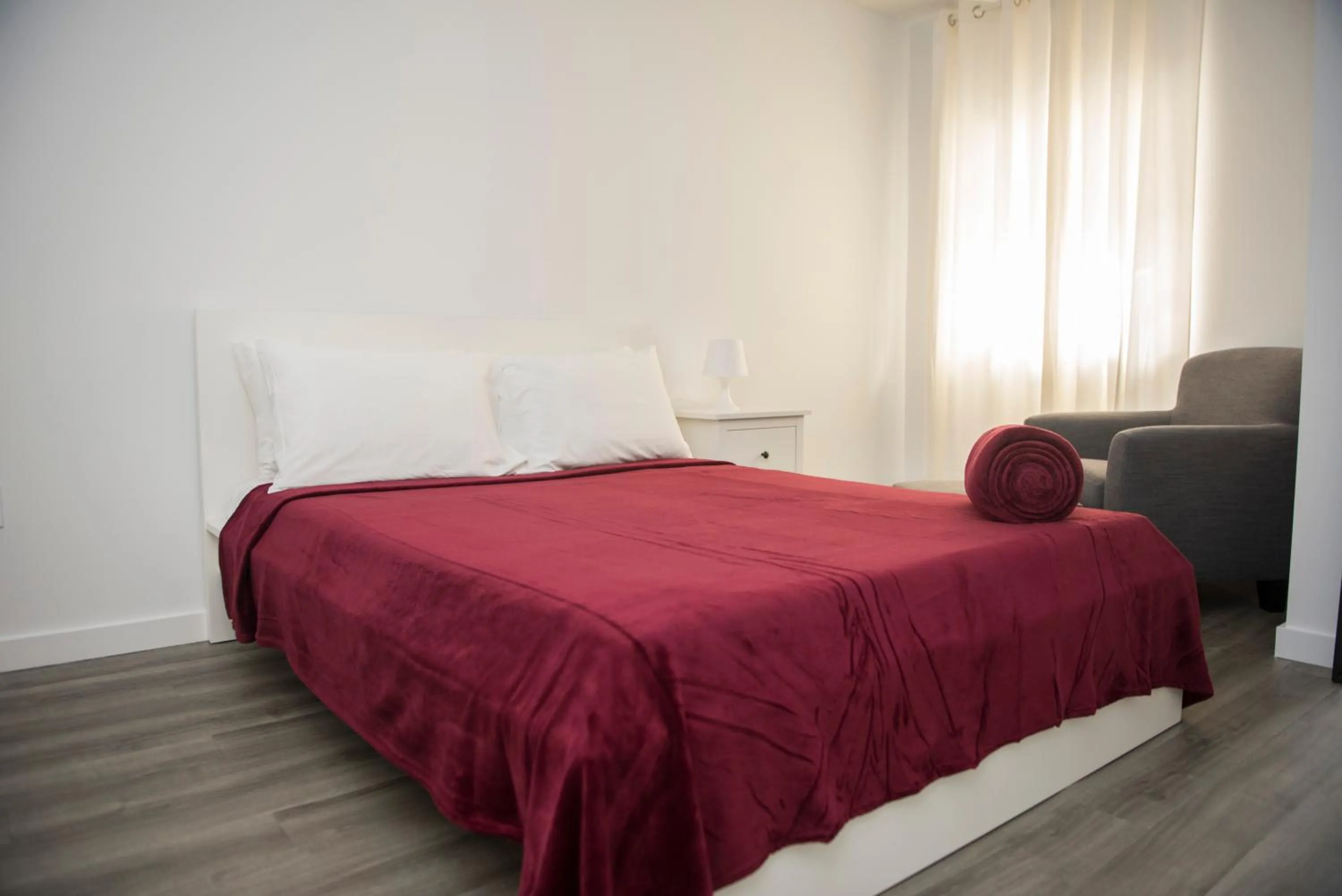 12th & Ocean Suites by LuxUrban