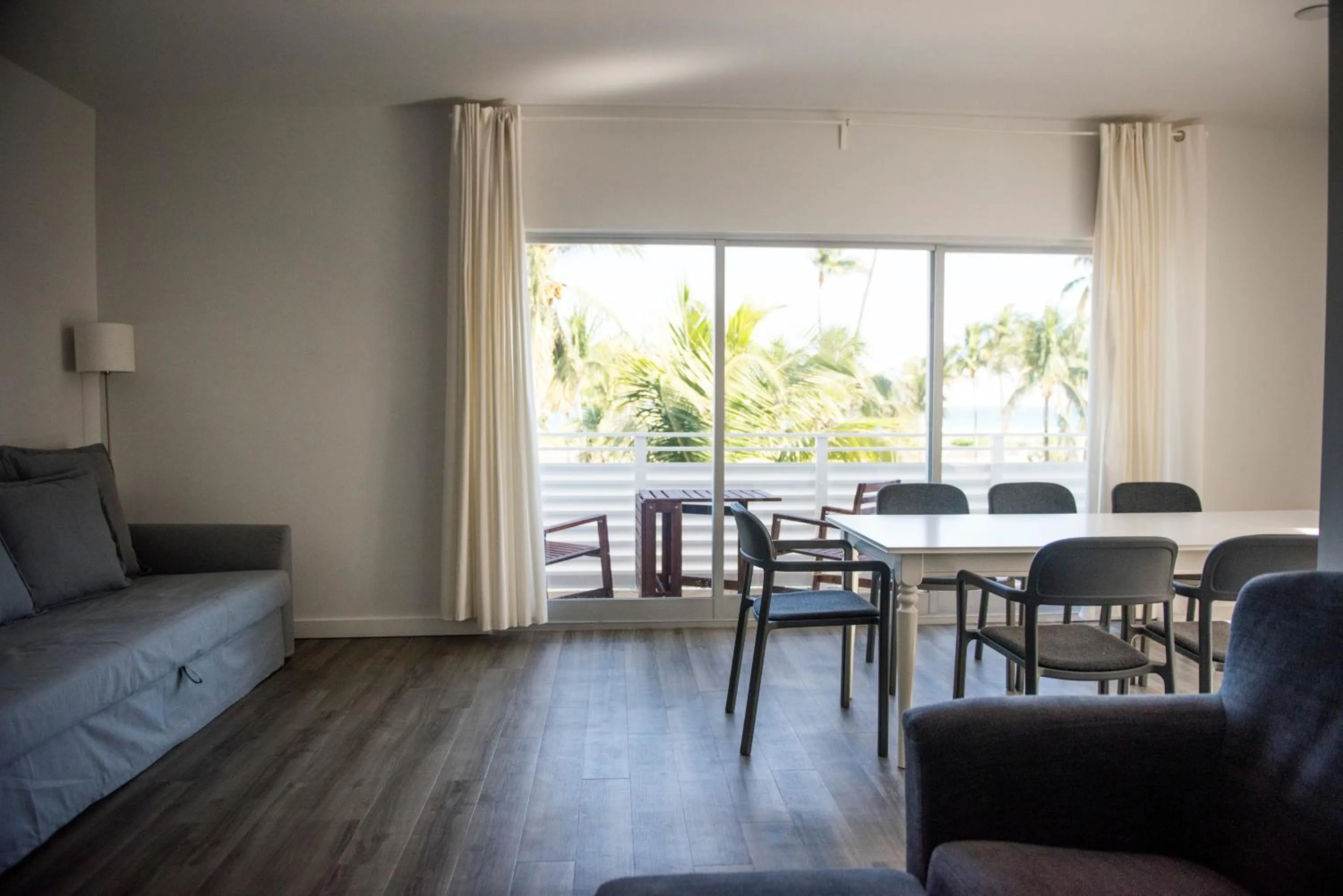 12th & Ocean Suites by LuxUrban