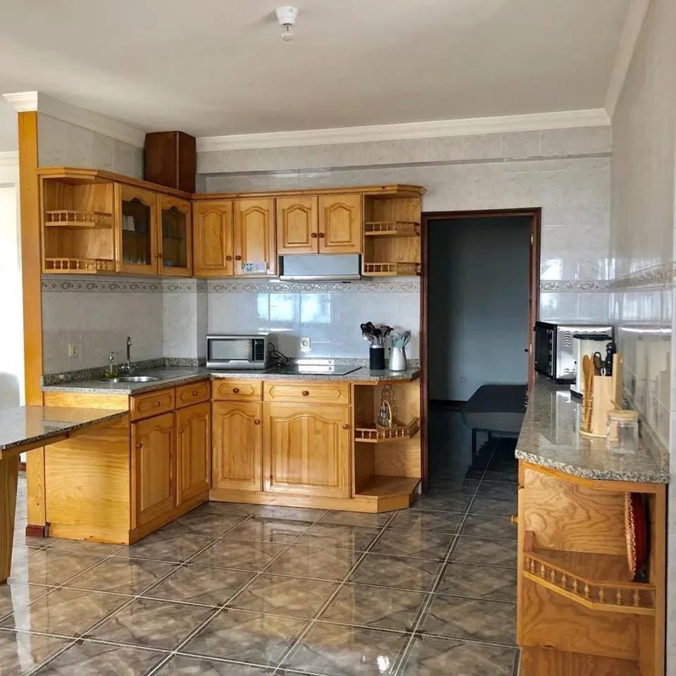 Kitchen or kitchenette in Catloc & Kitcat Alojamento Local