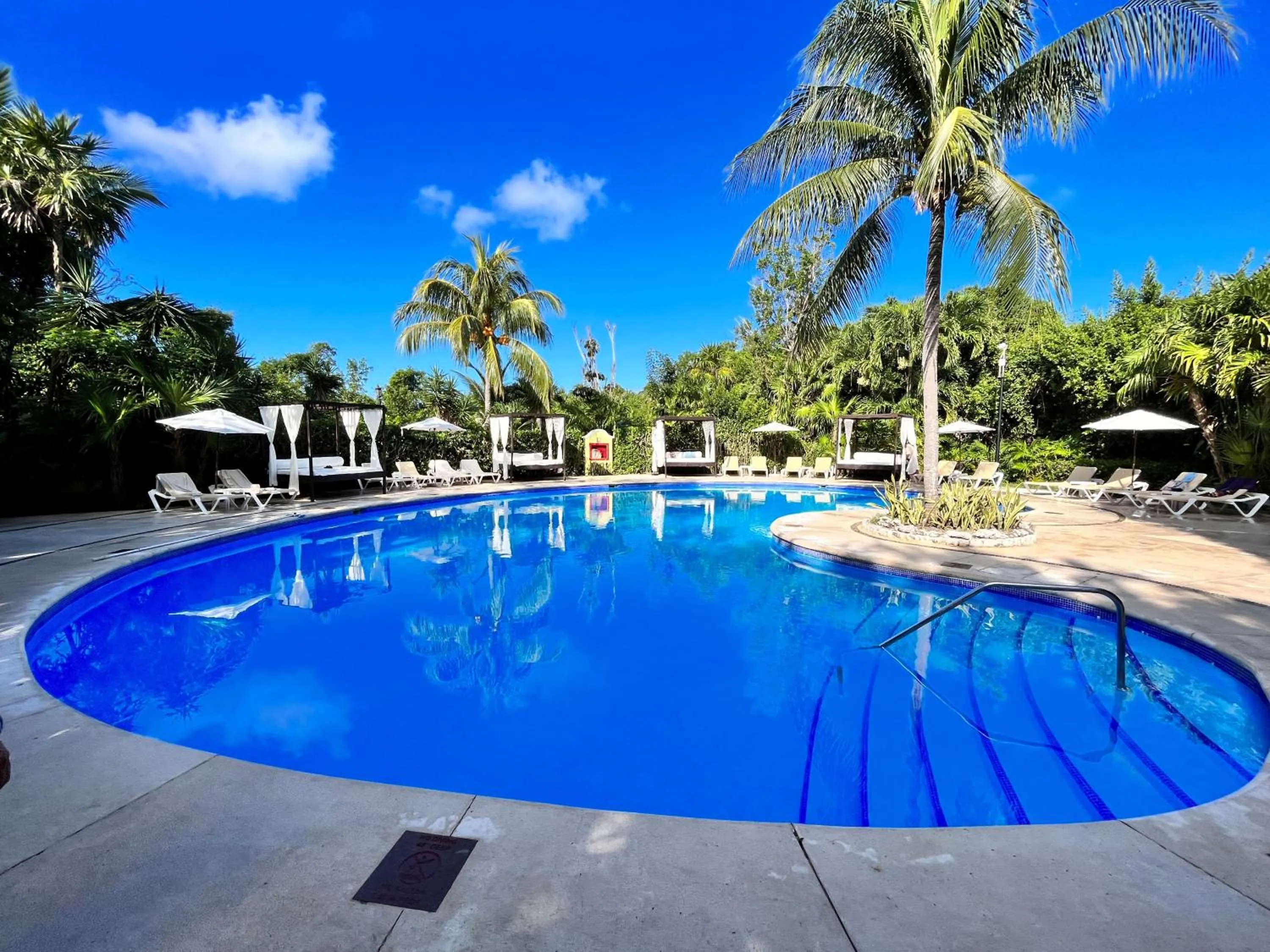 Pool view in Occidental Cozumel - All Inclusive