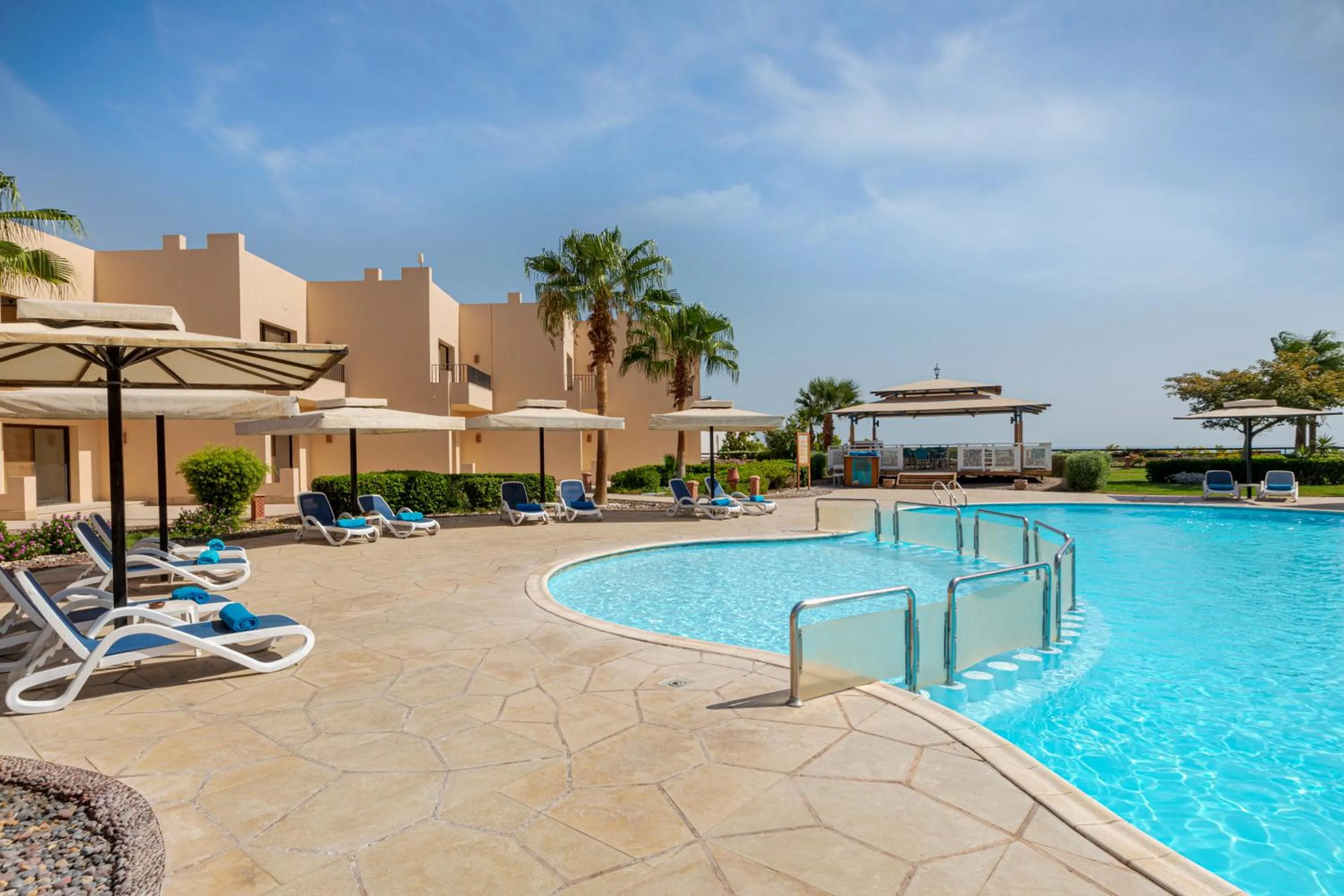 Pool view in Sky View Suites Hotel