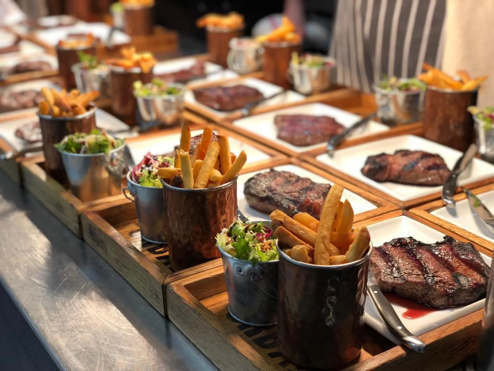 Restaurant/places to eat in Mercure Bristol Holland House Hotel & Spa