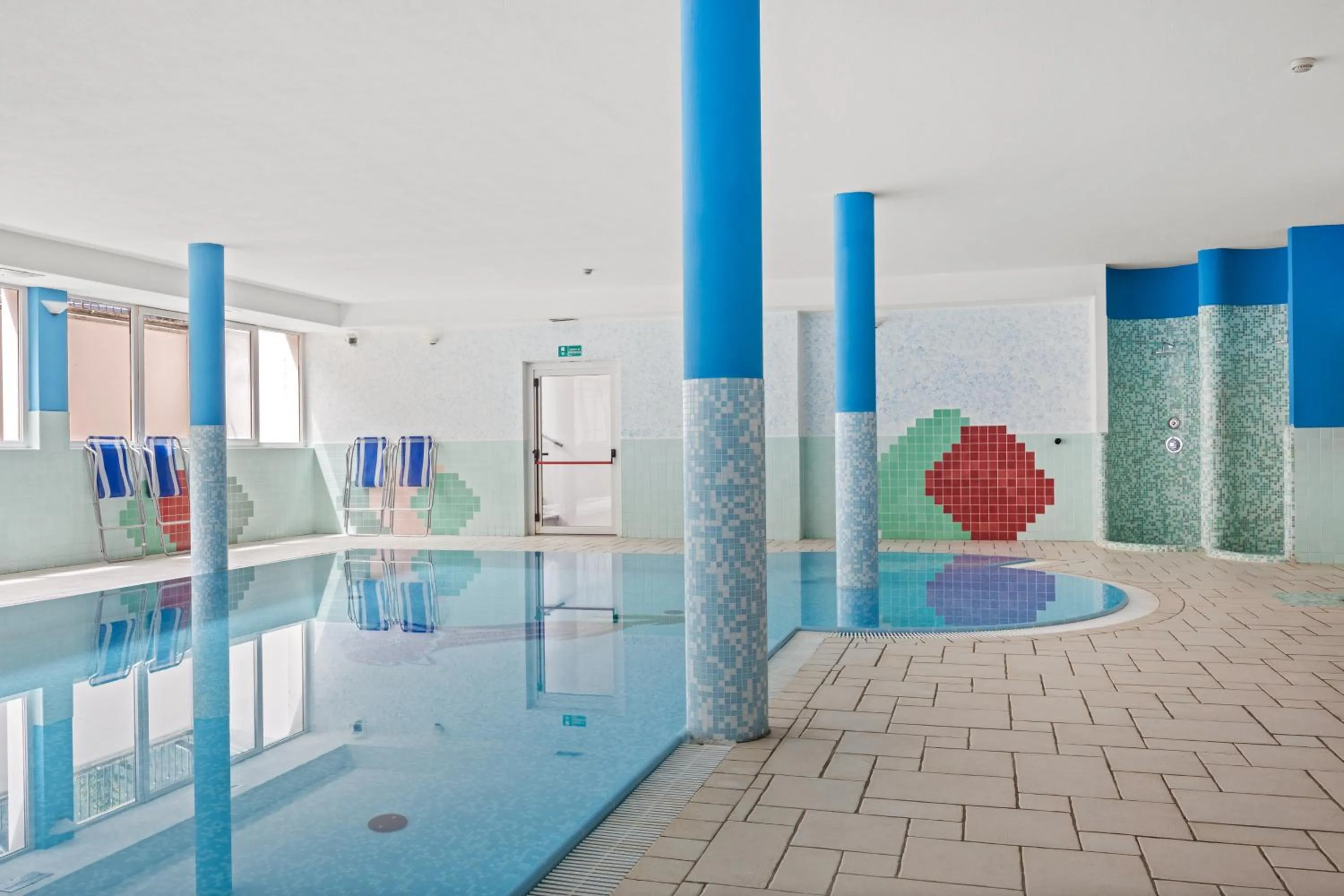 Swimming pool in Aparthotel Princess