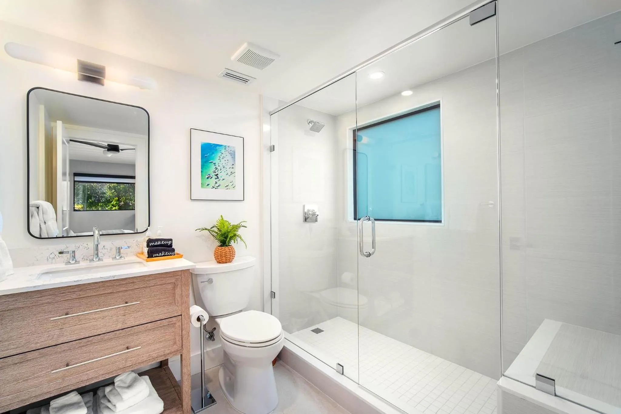 Pines & Palms Resort