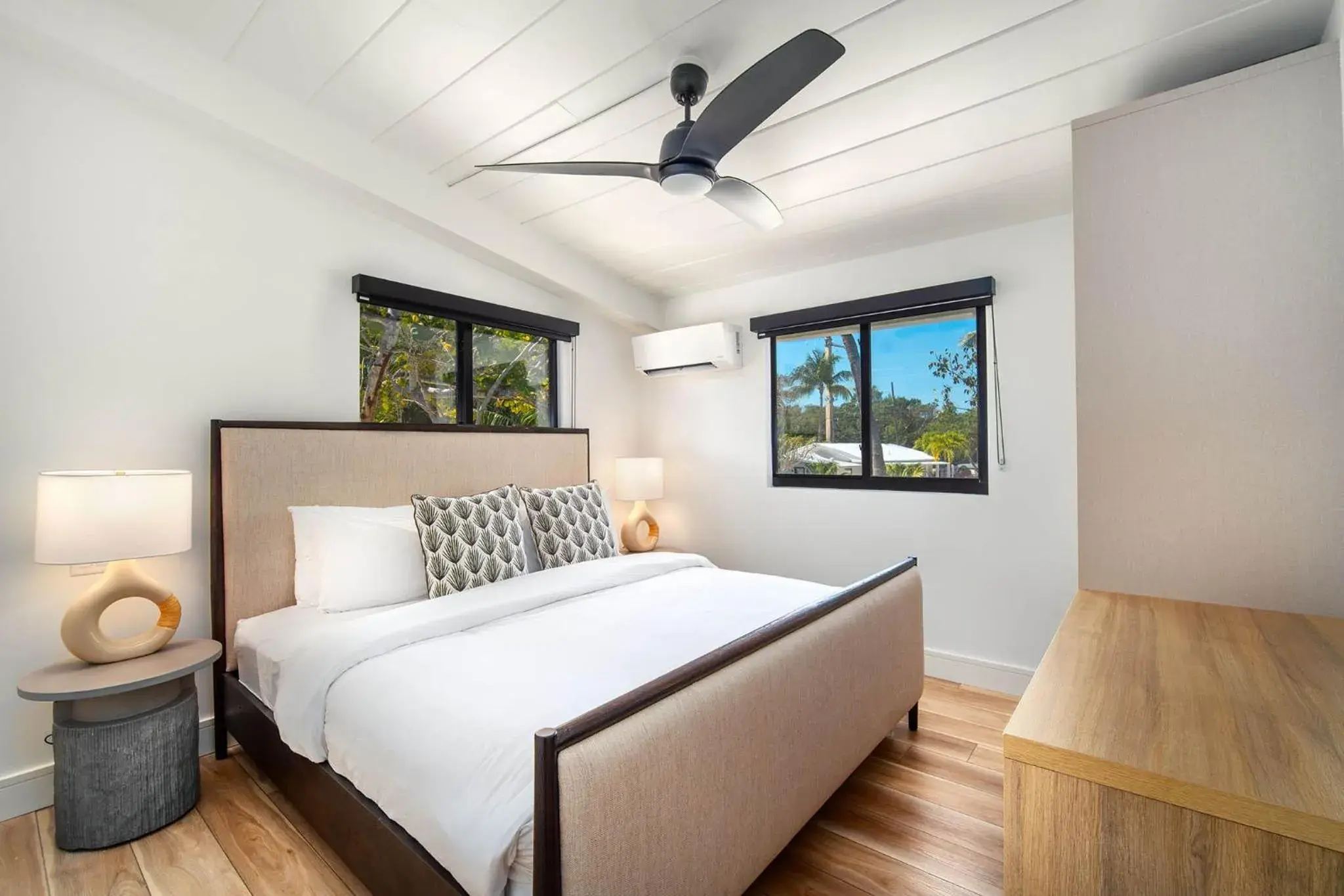 Oceanview Suite in Pines & Palms Resort Oceanview Suite in Pines & Palms Resort