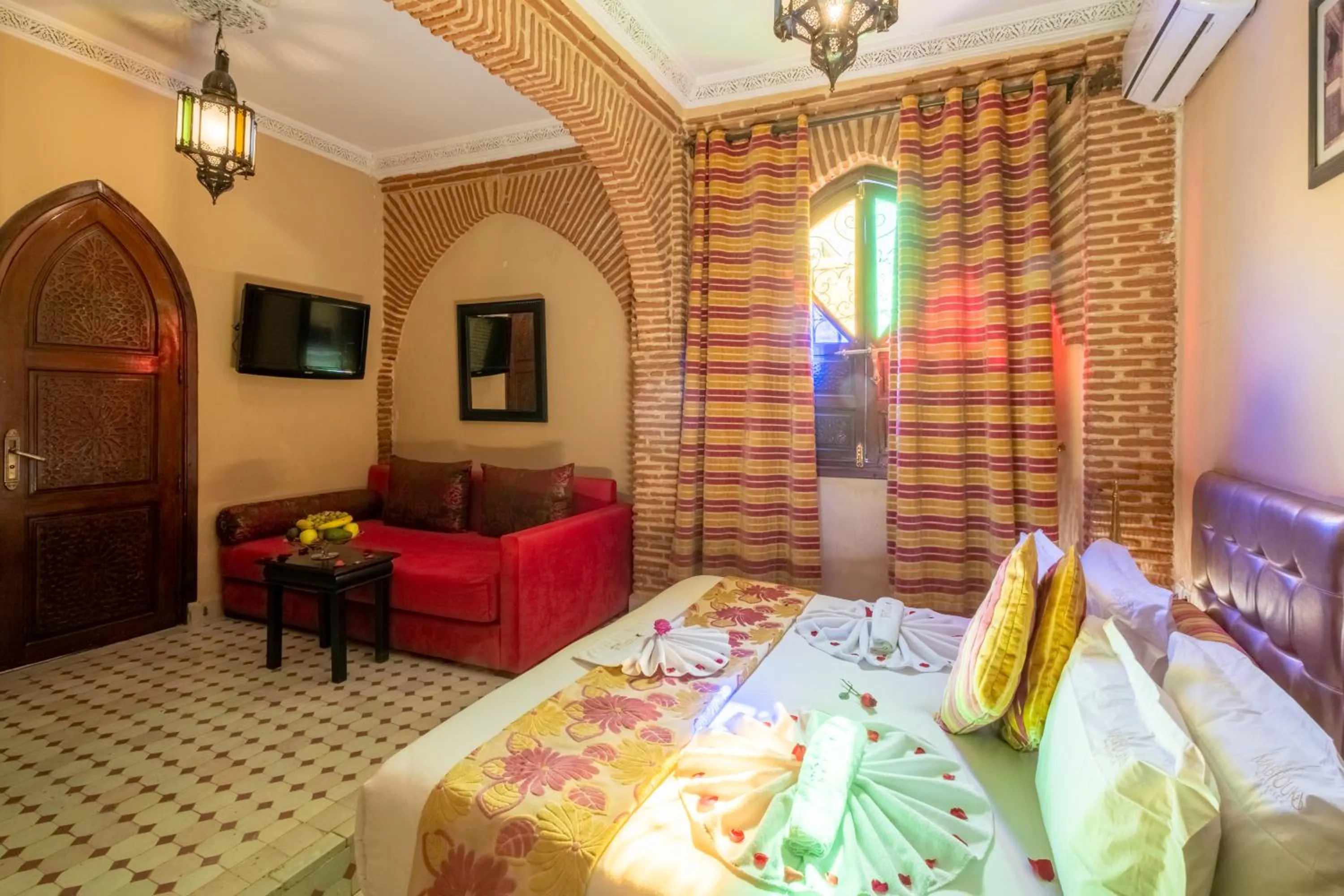 Bed in Riad Mabrouk