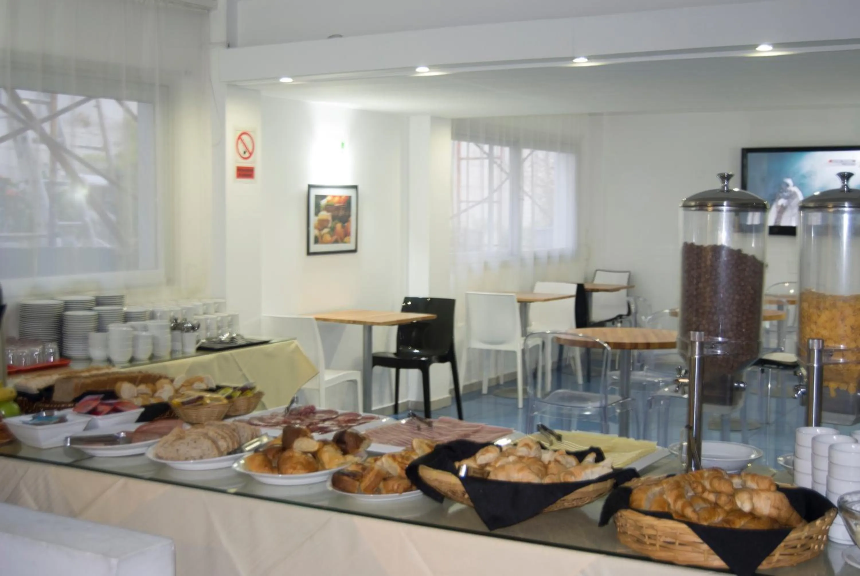 Continental breakfast in Hotel Florinda