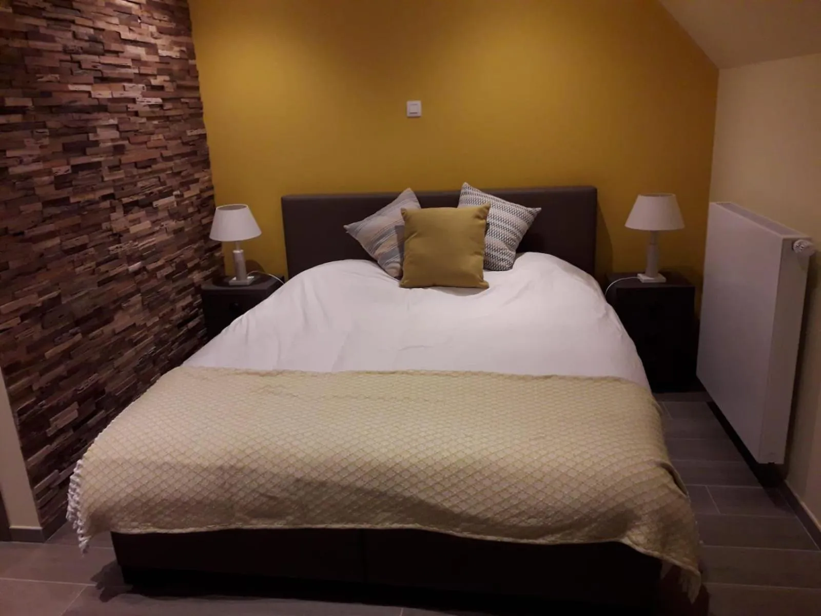 Bed in B&B Dotter 17