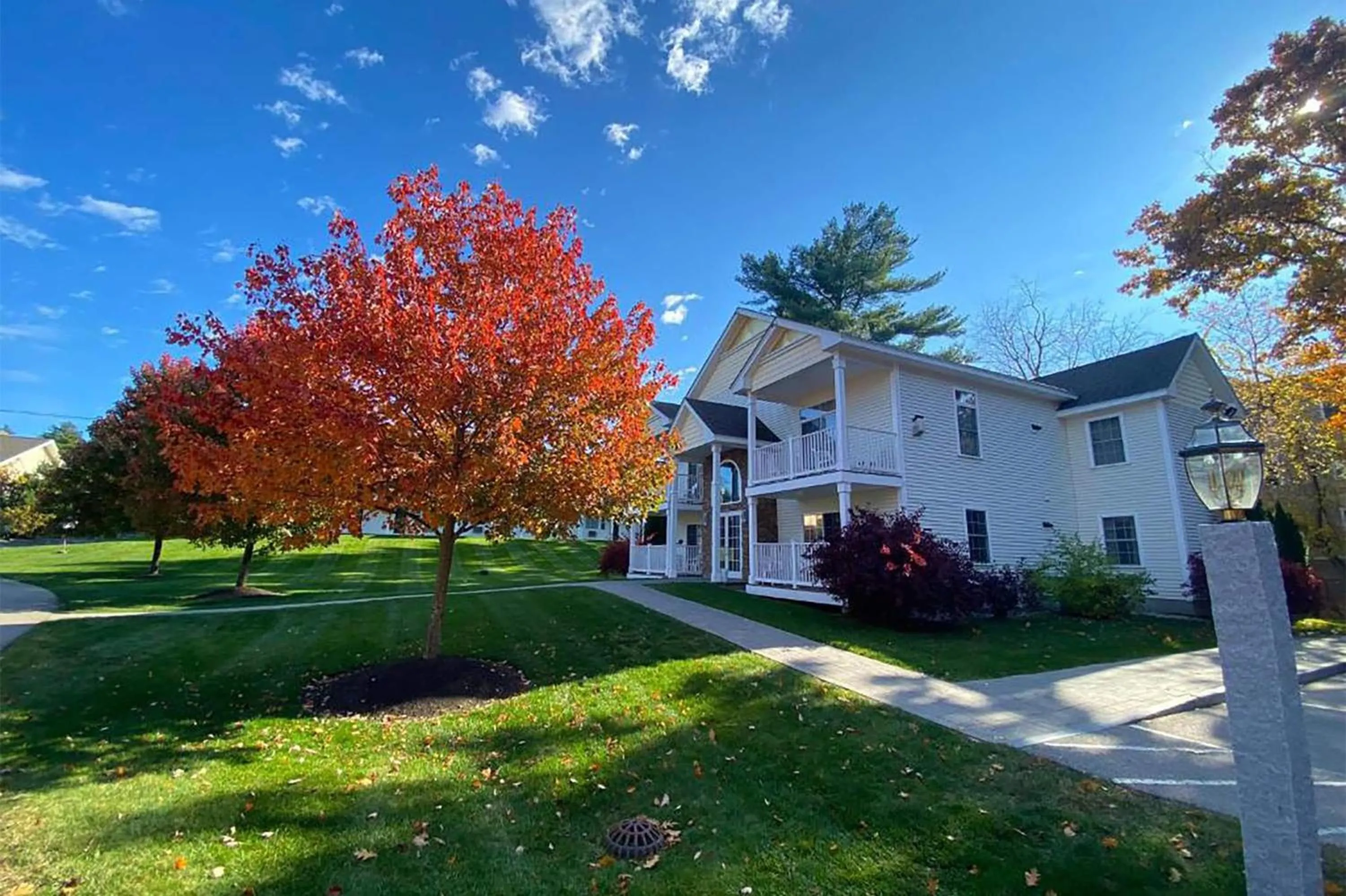 Property building in Golden Gables Inn Dazzler Select by Wyndham