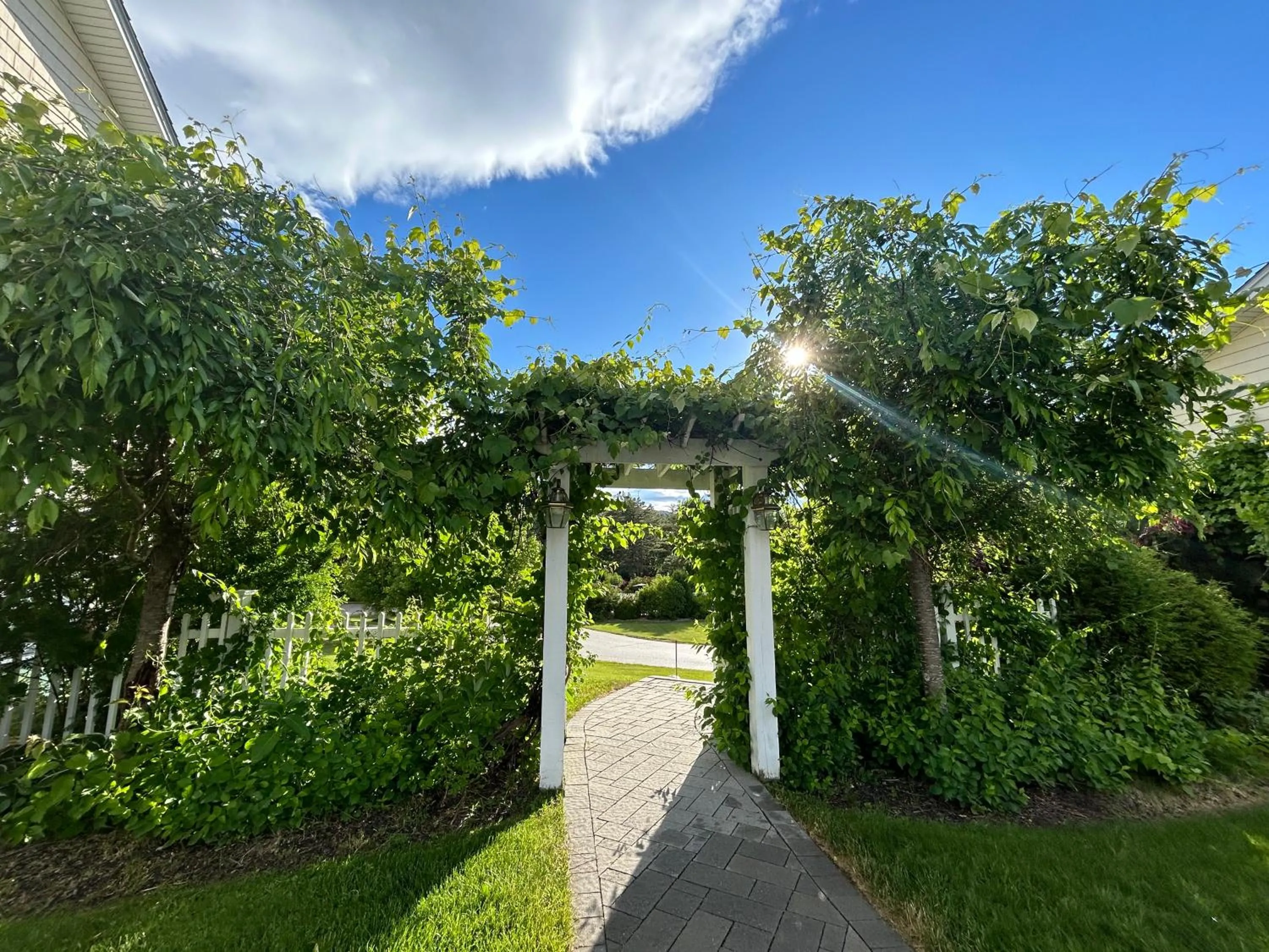 Golden Gables Inn Dazzler Select by Wyndham