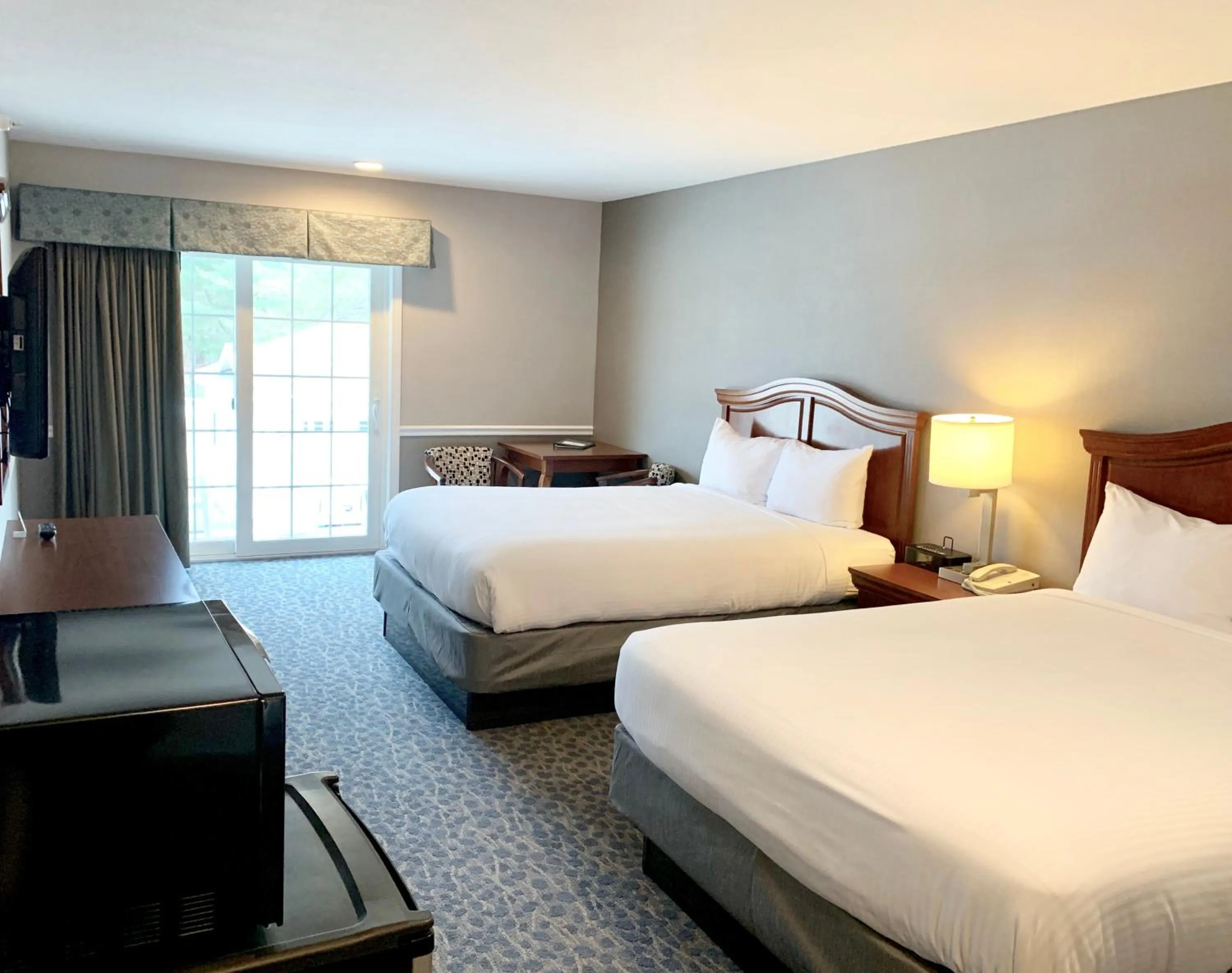 Bedroom, Bed in Golden Gables Inn Dazzler Select by Wyndham