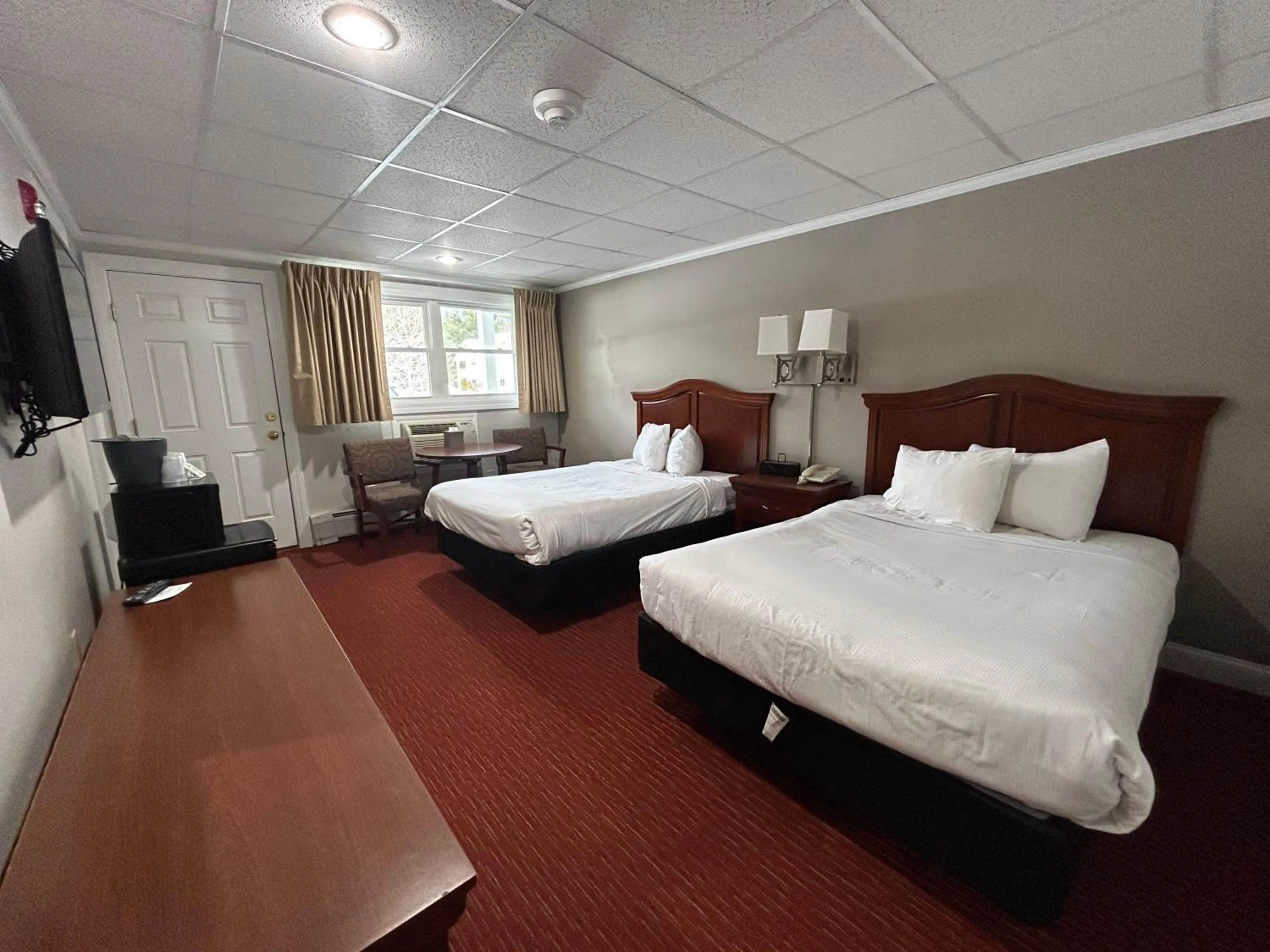 Bed in Golden Gables Inn Dazzler Select by Wyndham