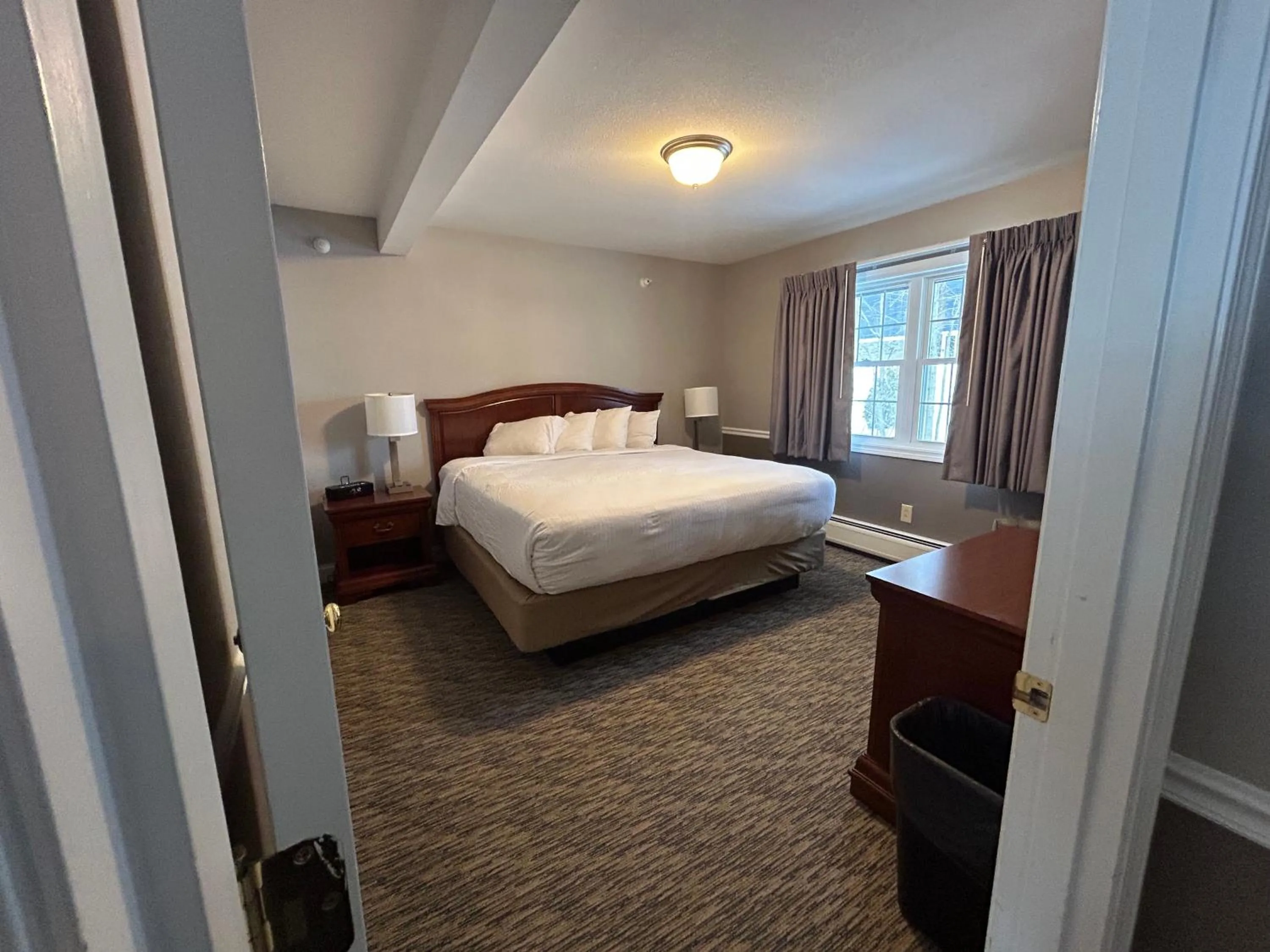 Bed in Golden Gables Inn Dazzler Select by Wyndham